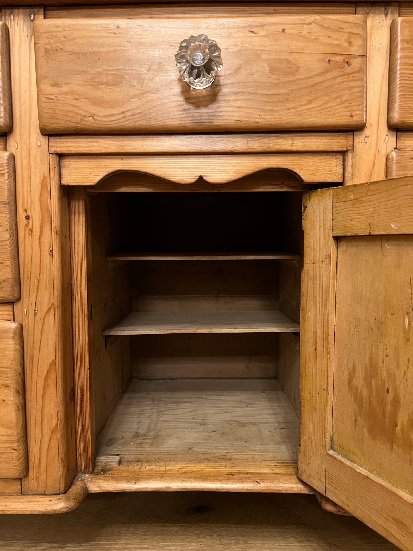 1890 Pine Sideboard - Glass Knob