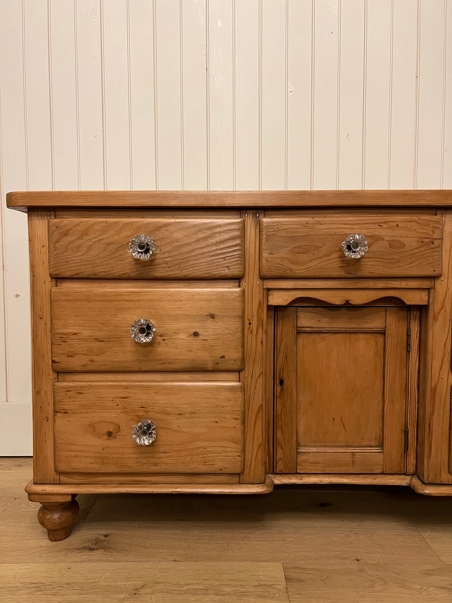 1890 Pine Sideboard - Glass Knob