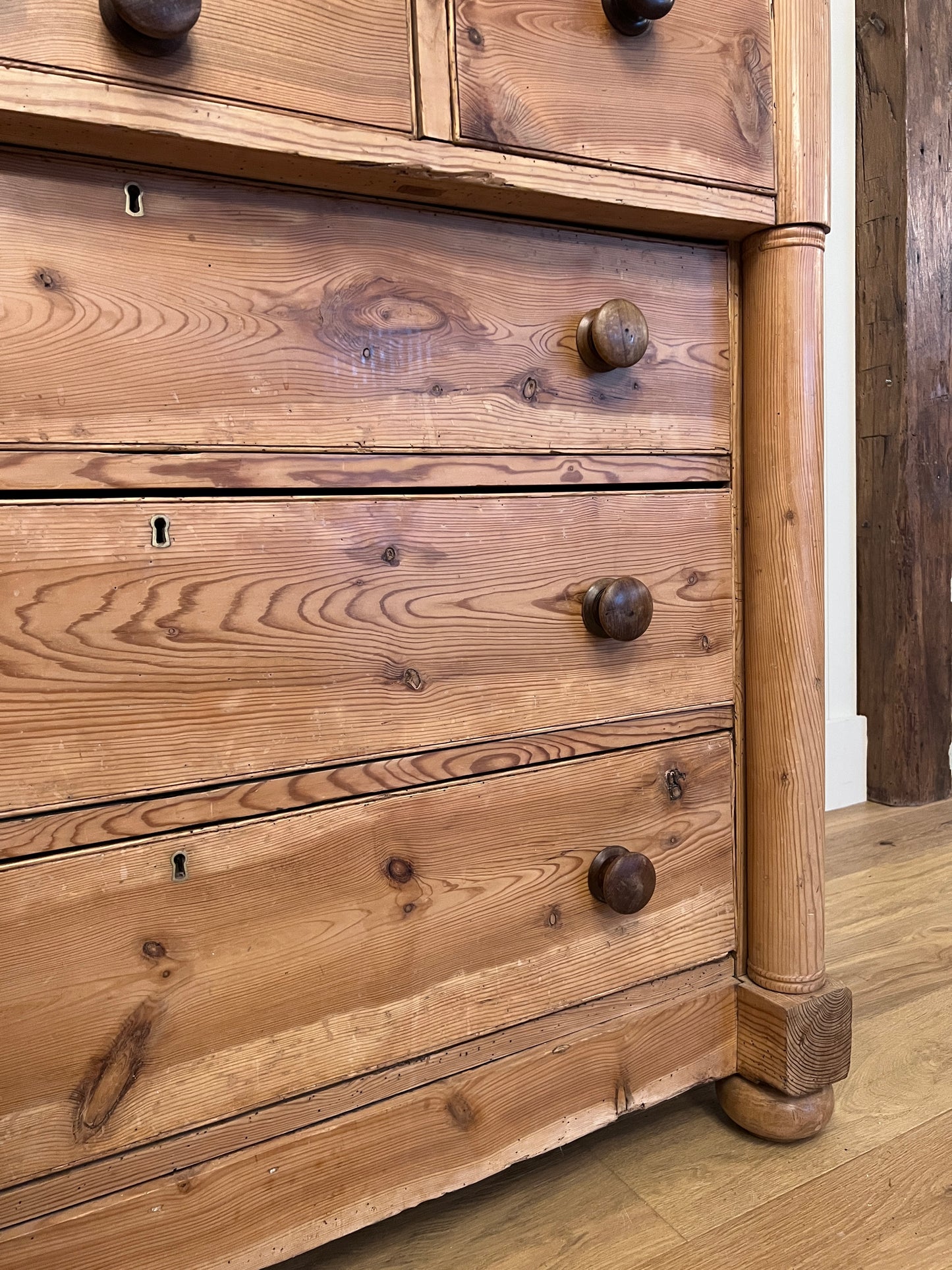 Scottish Turned Post Chest of Drawers