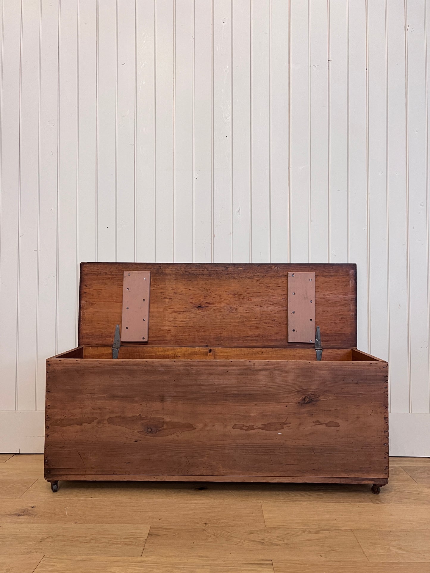 Pine Blanket Chest