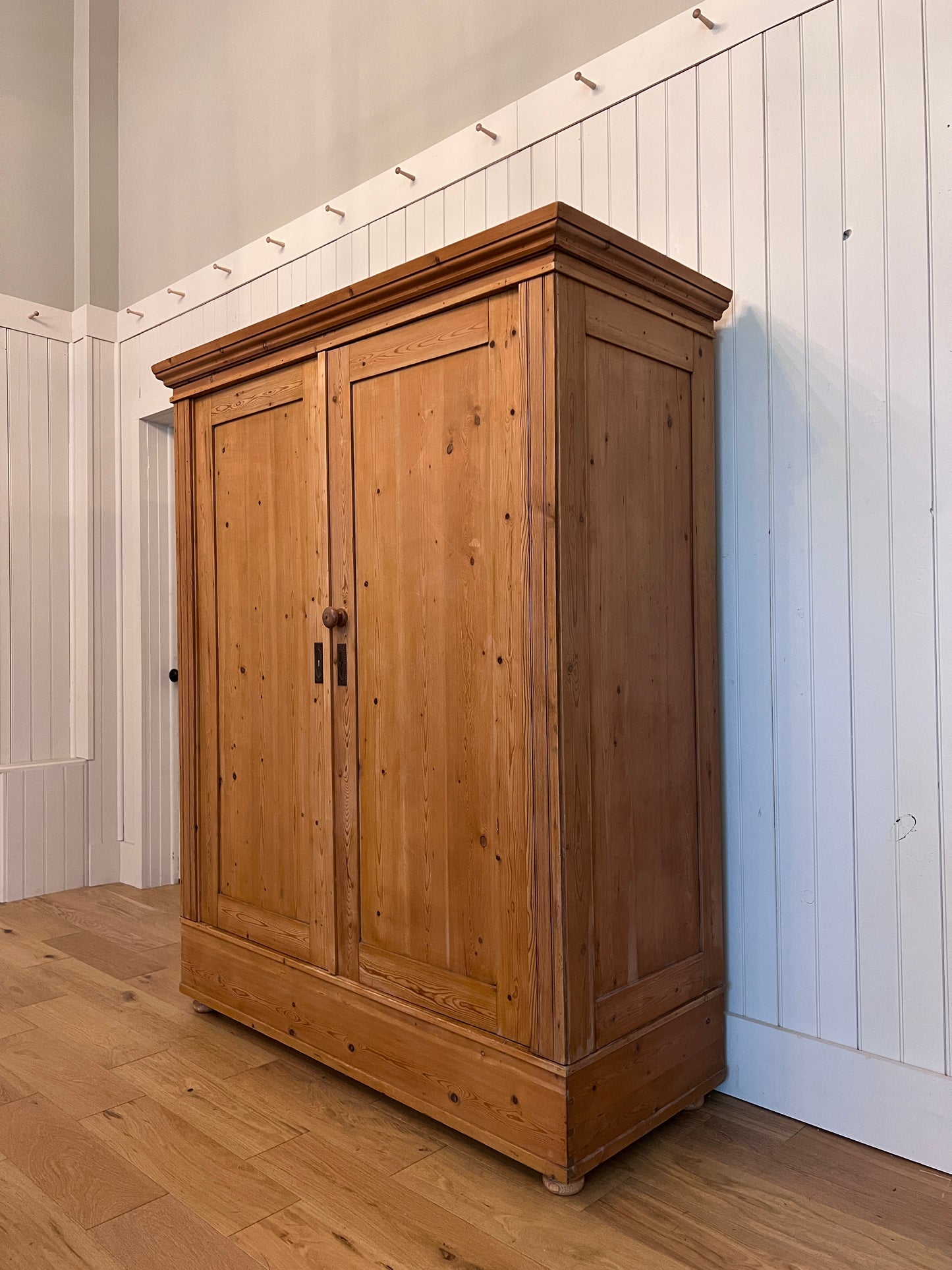 English Pine Knockdown Wardrobe