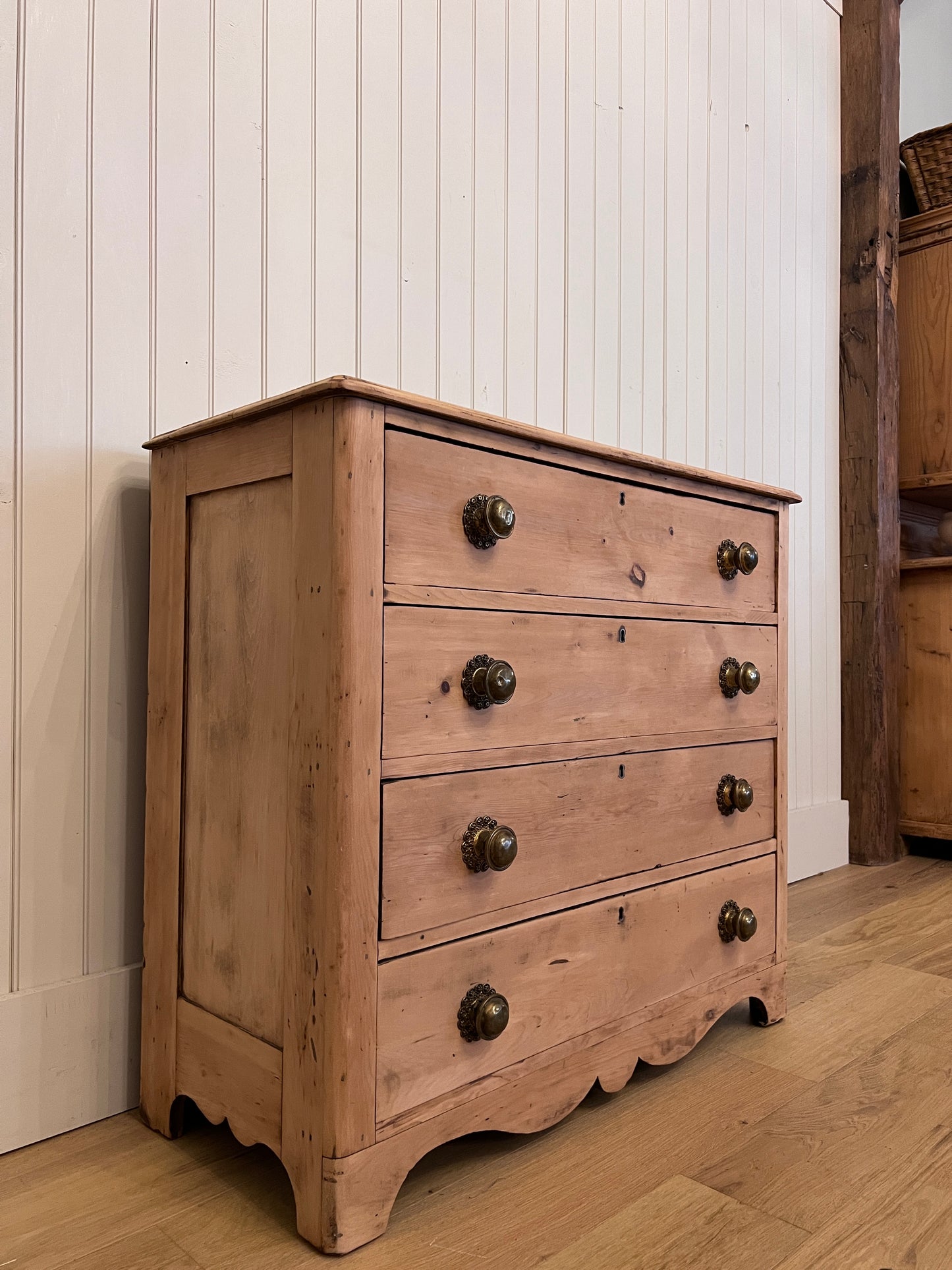 Pine Chest of 4 Drawers