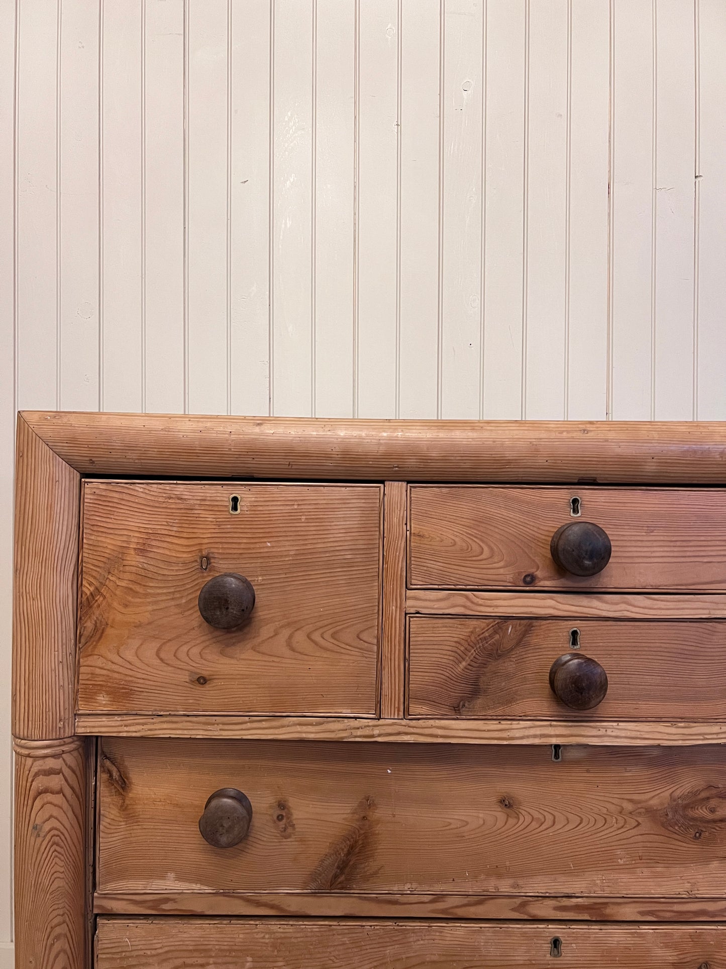 Scottish Turned Post Chest of Drawers