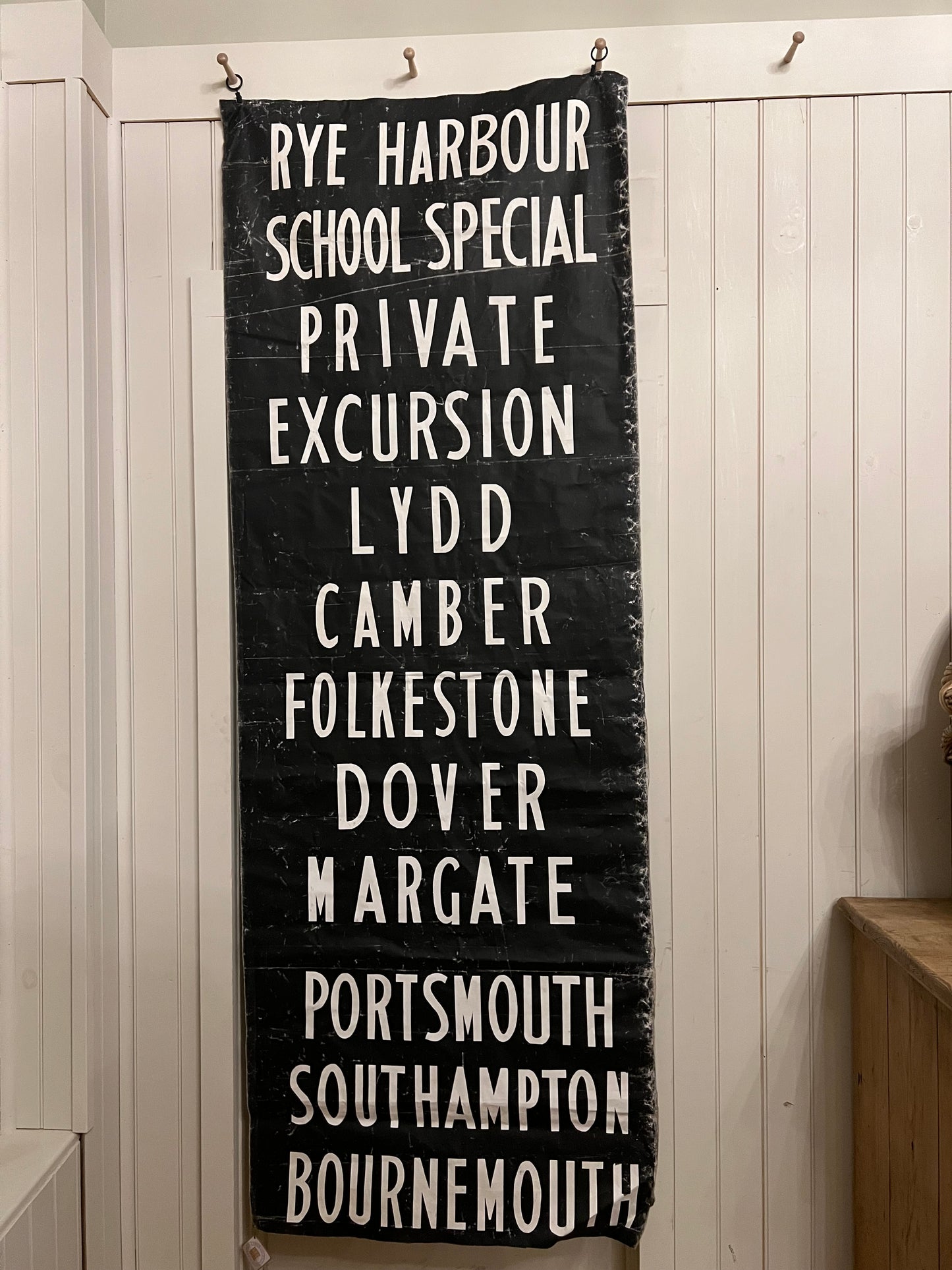English Bus Scroll Tapestry