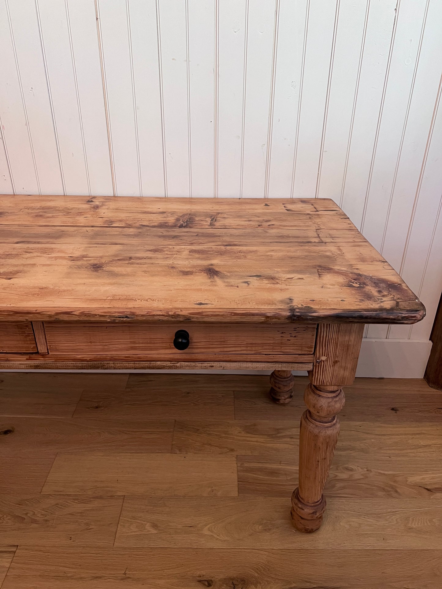 9ft English Pine Table