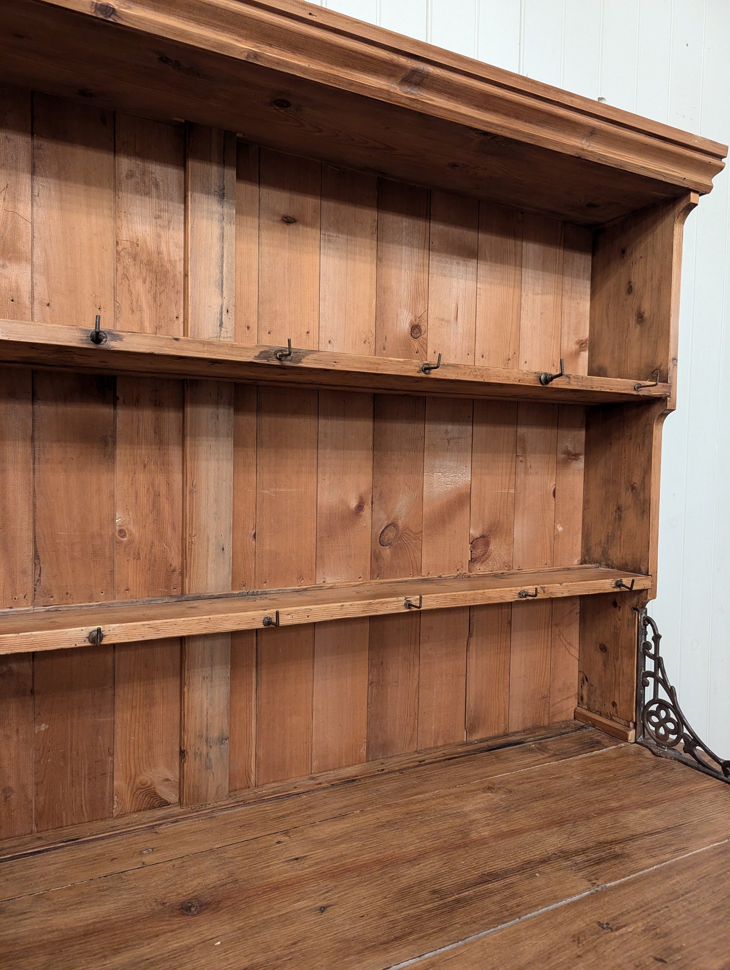 English Pine Hutch - Metal Brackets