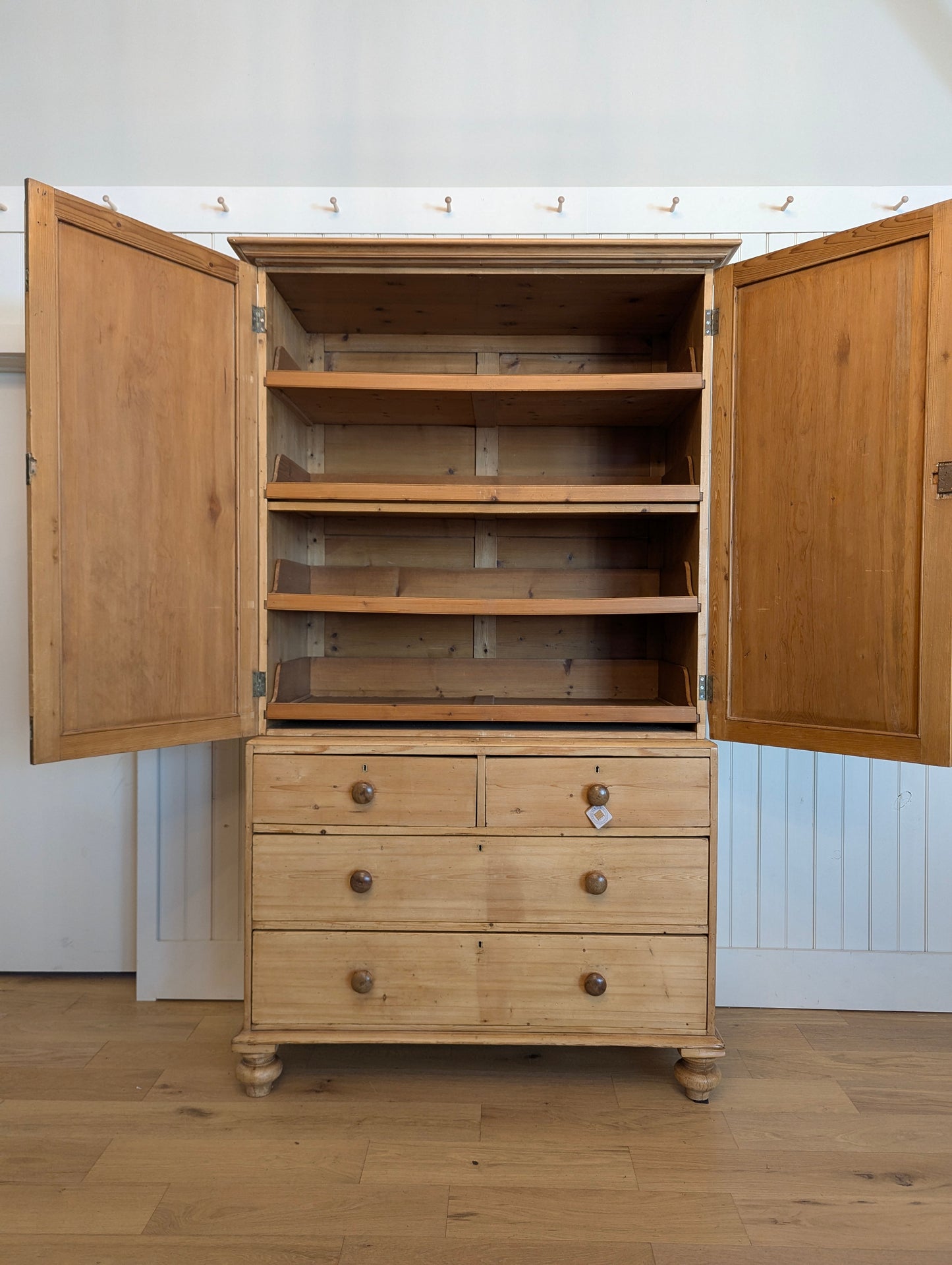 Impressive Pine Linen Press