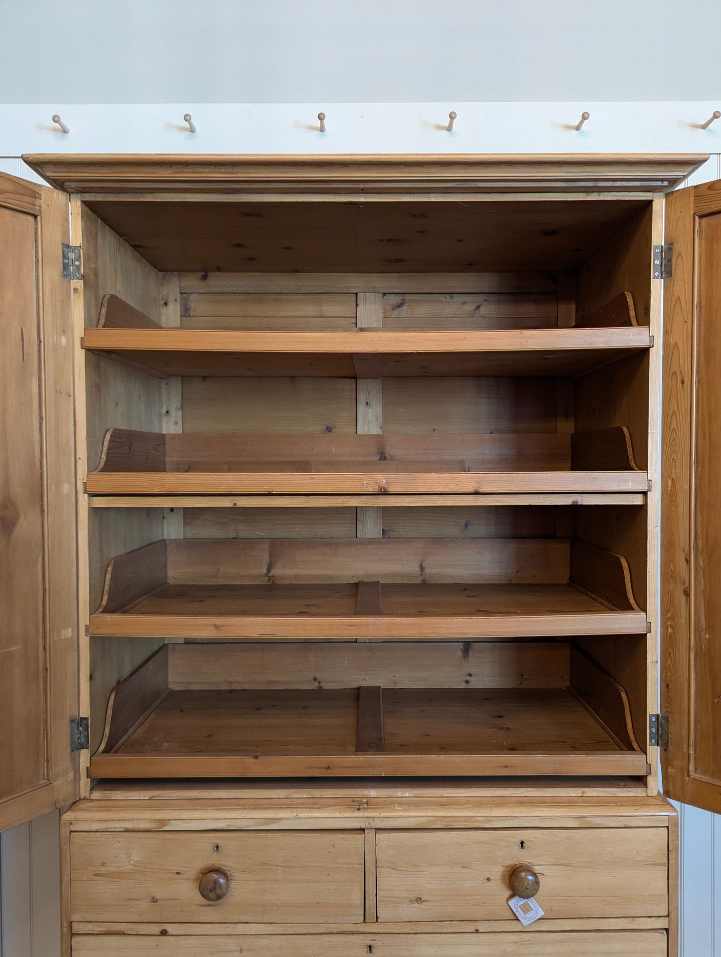 Impressive Pine Linen Press