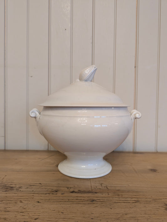 Lidded Ironstone Soupiere 17