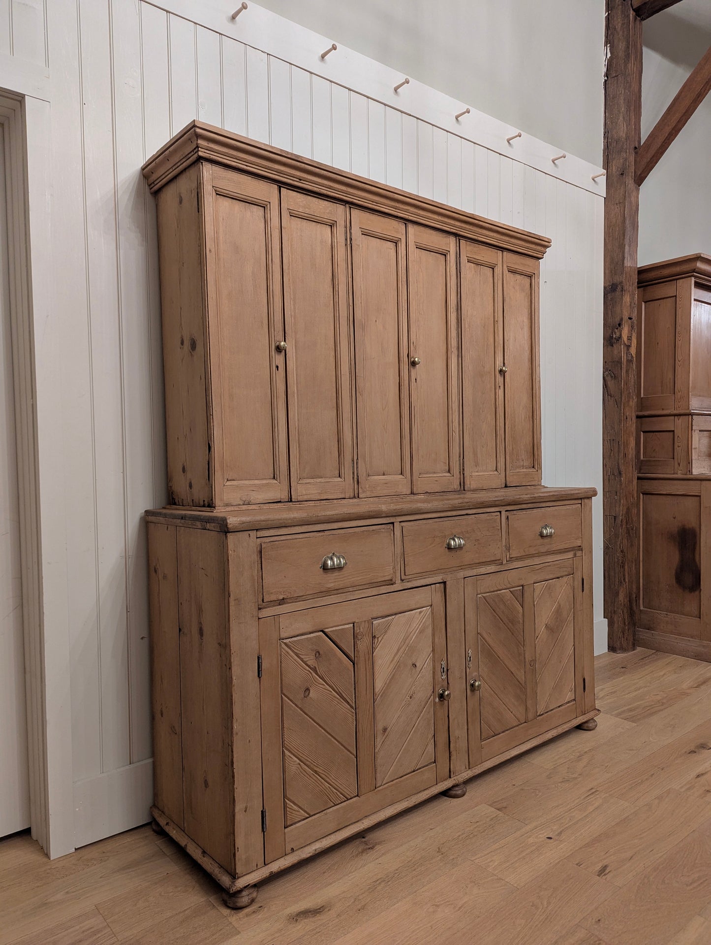 6 Door Pine Hutch - Brass Handles