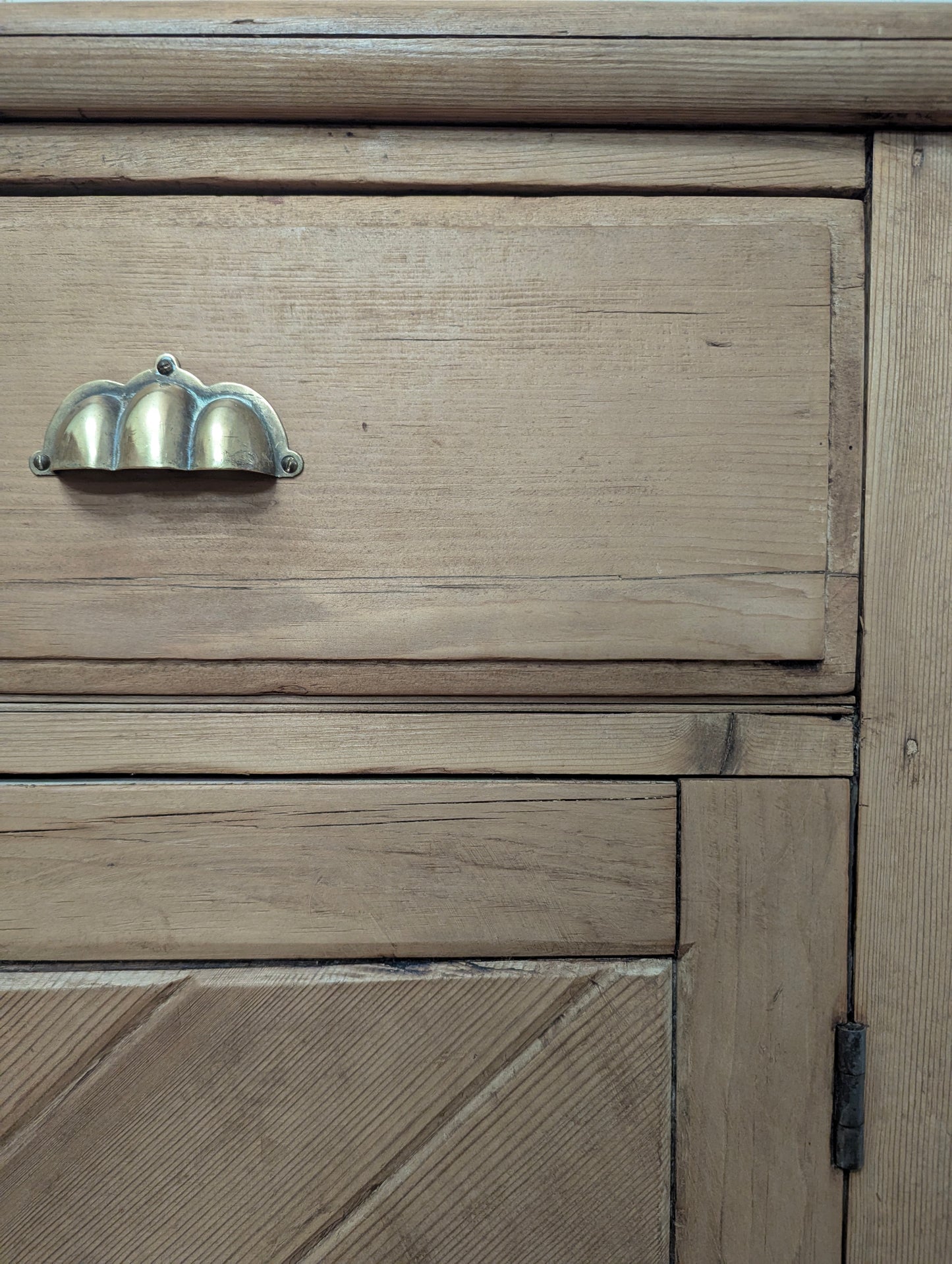 6 Door Pine Hutch - Brass Handles