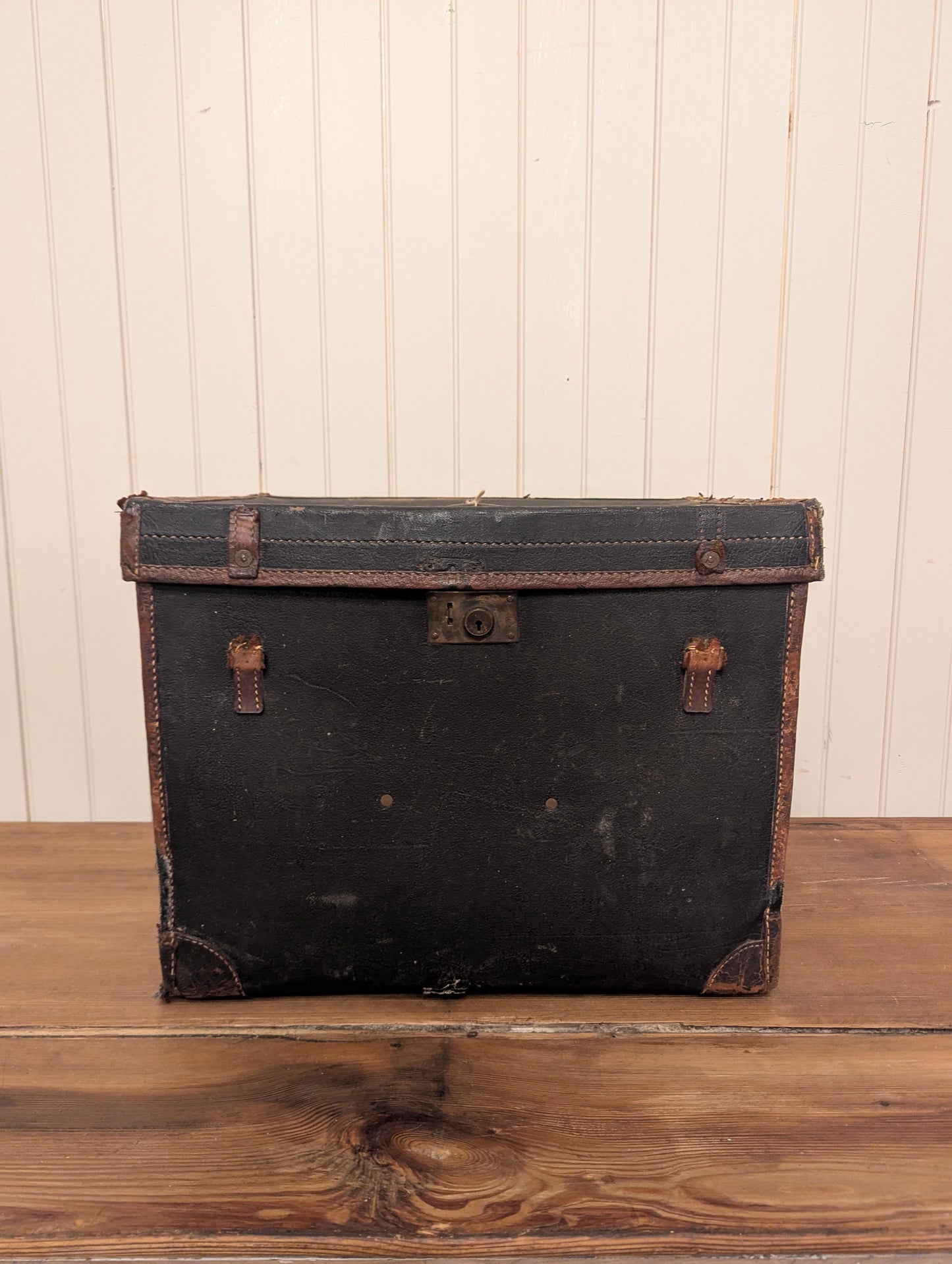 Black Canvas Travel Trunk M.D.D.