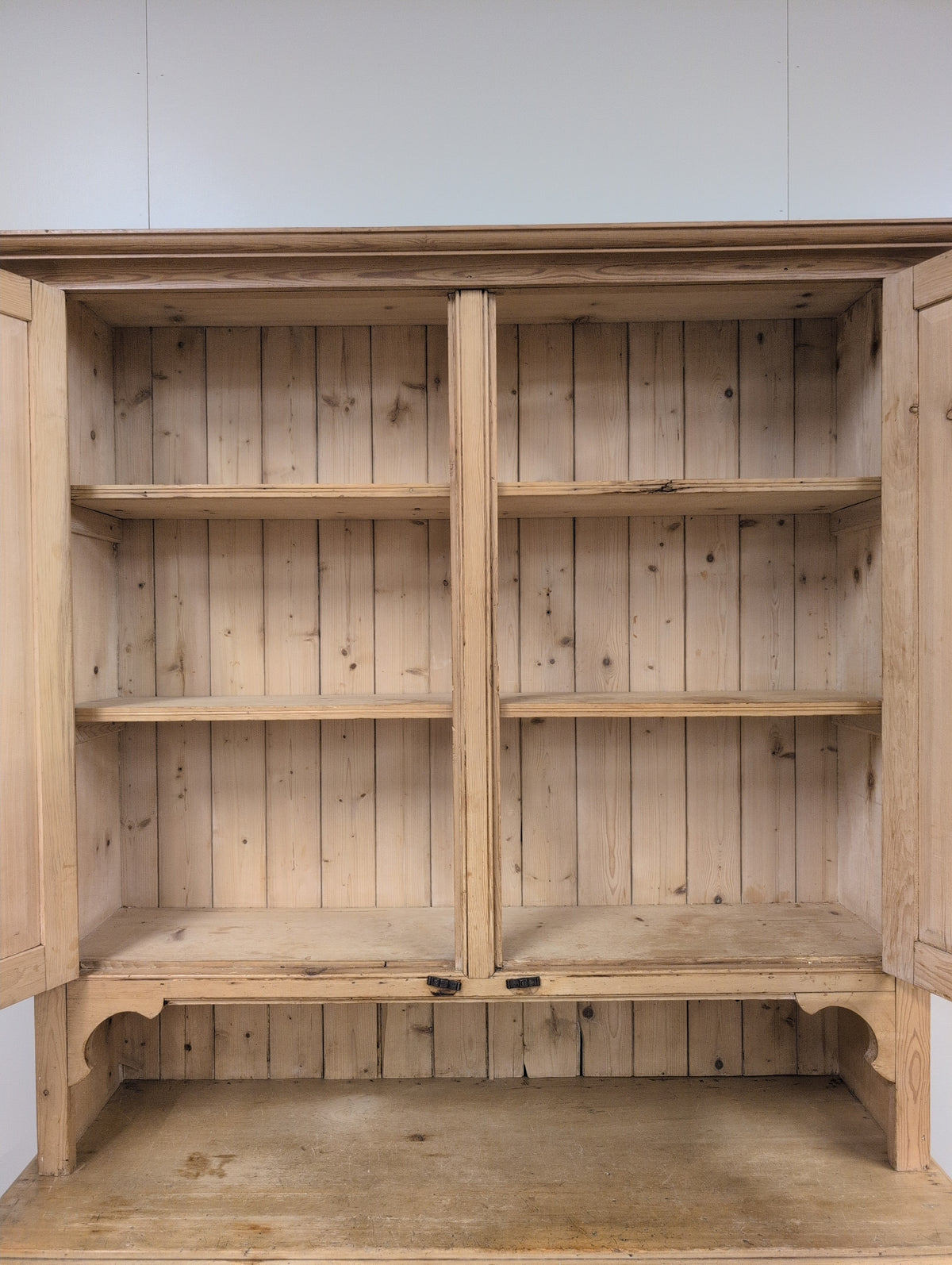 Country House Scullery Cupboard