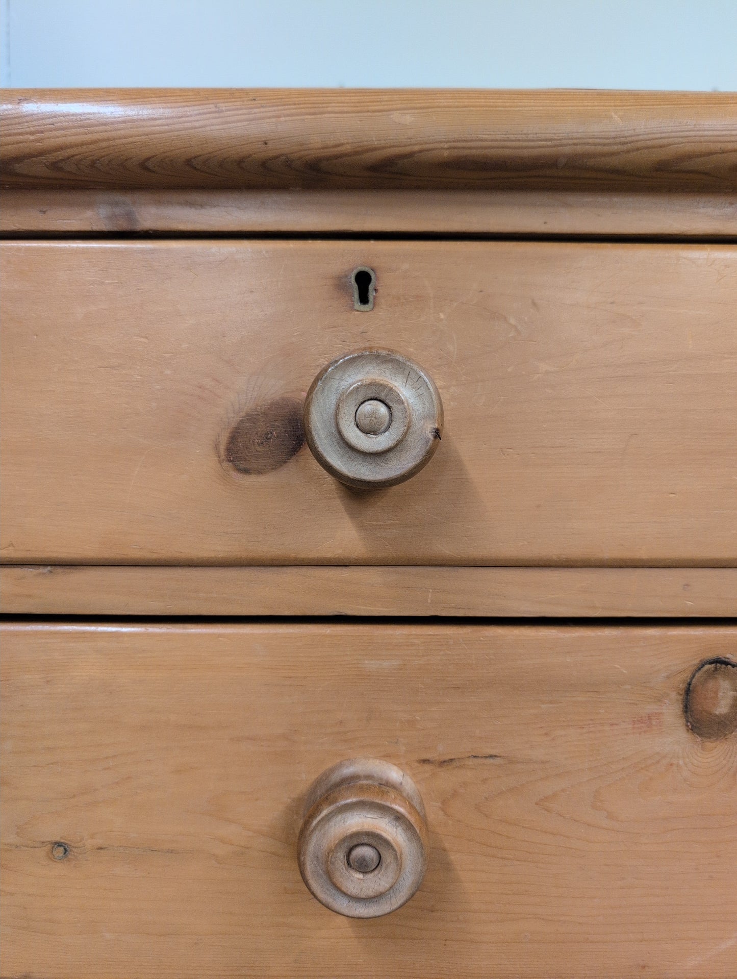 Honey Pine 2 Over 3 Chest