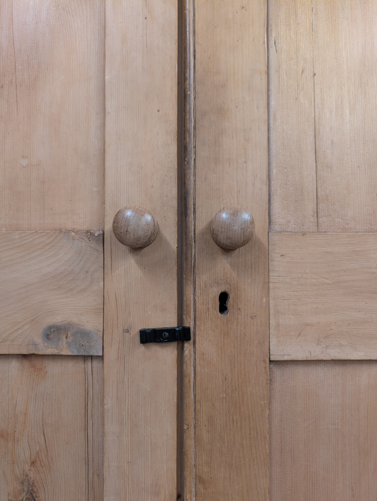 Narrow Pine Linen Cupboard