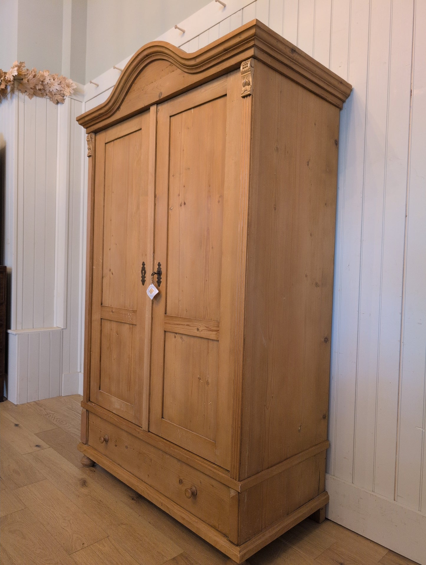 Double Door Arch Top Wardrobe