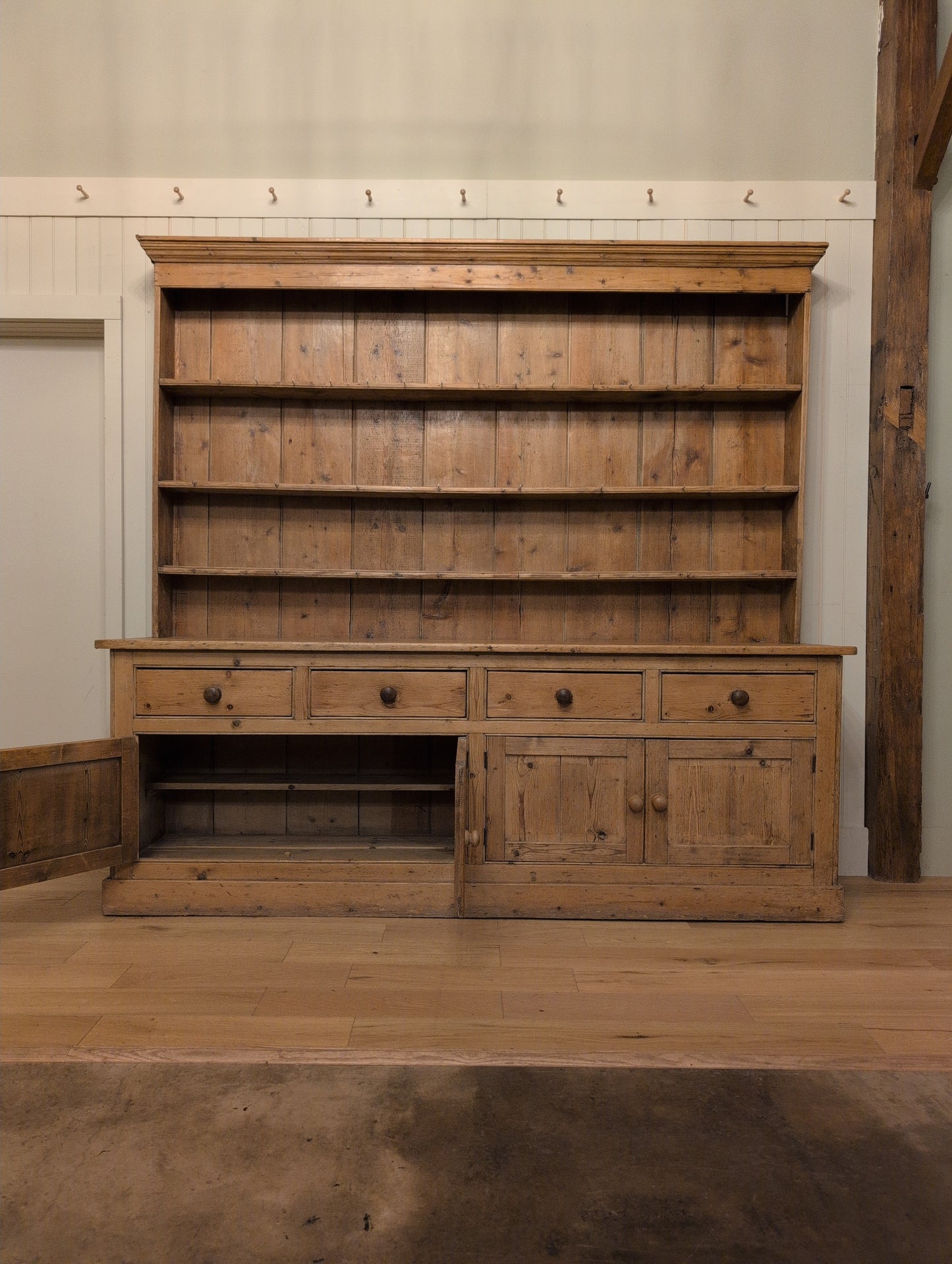 Victorian Pine 8ft Dresser