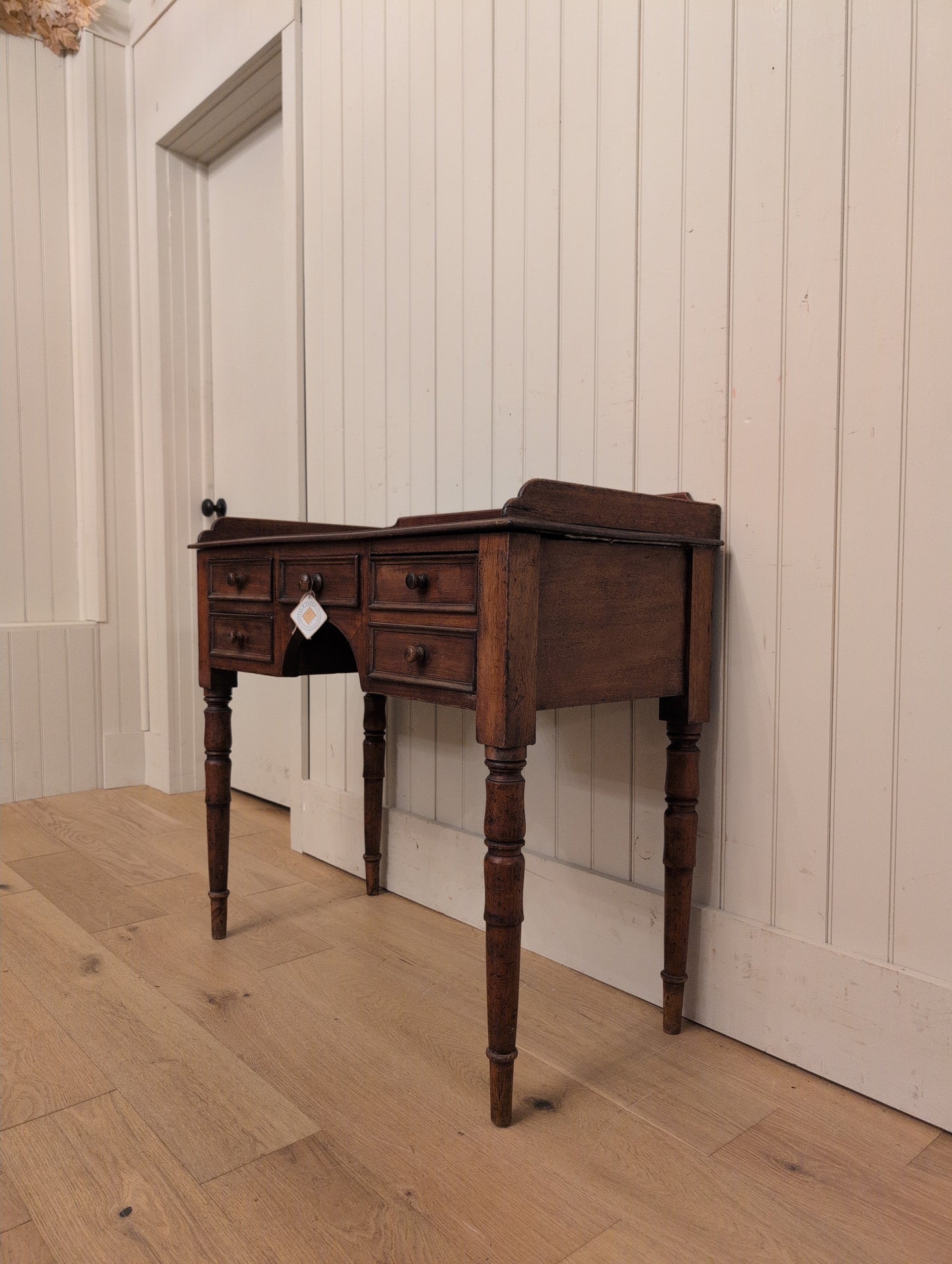 Mahogany Vanity Table