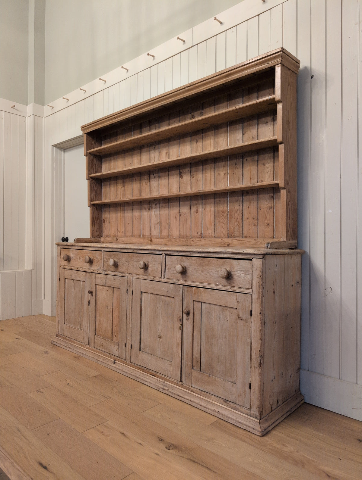 English Rustic Pine Hutch