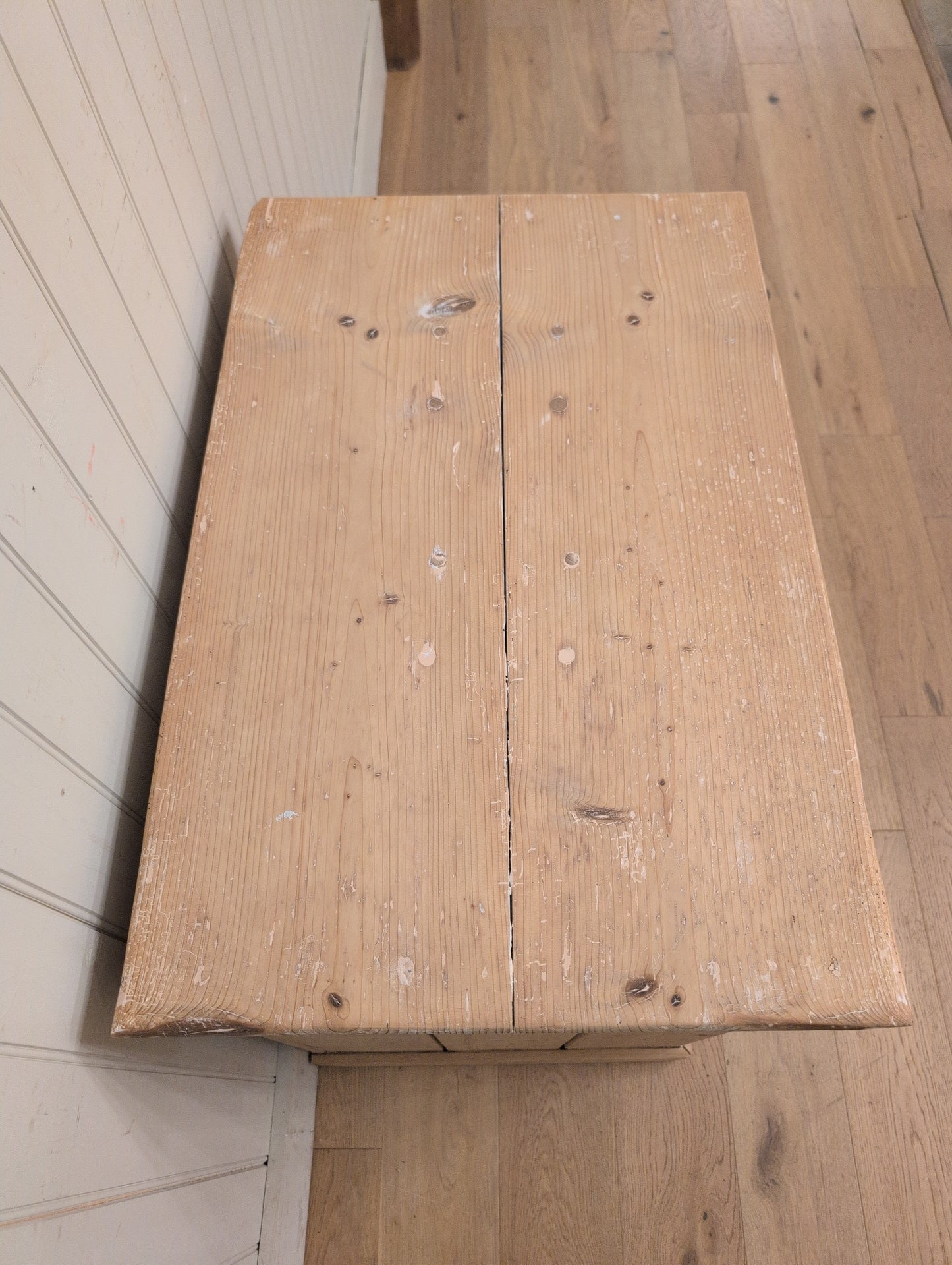 English Pine 2 Drawer Chest
