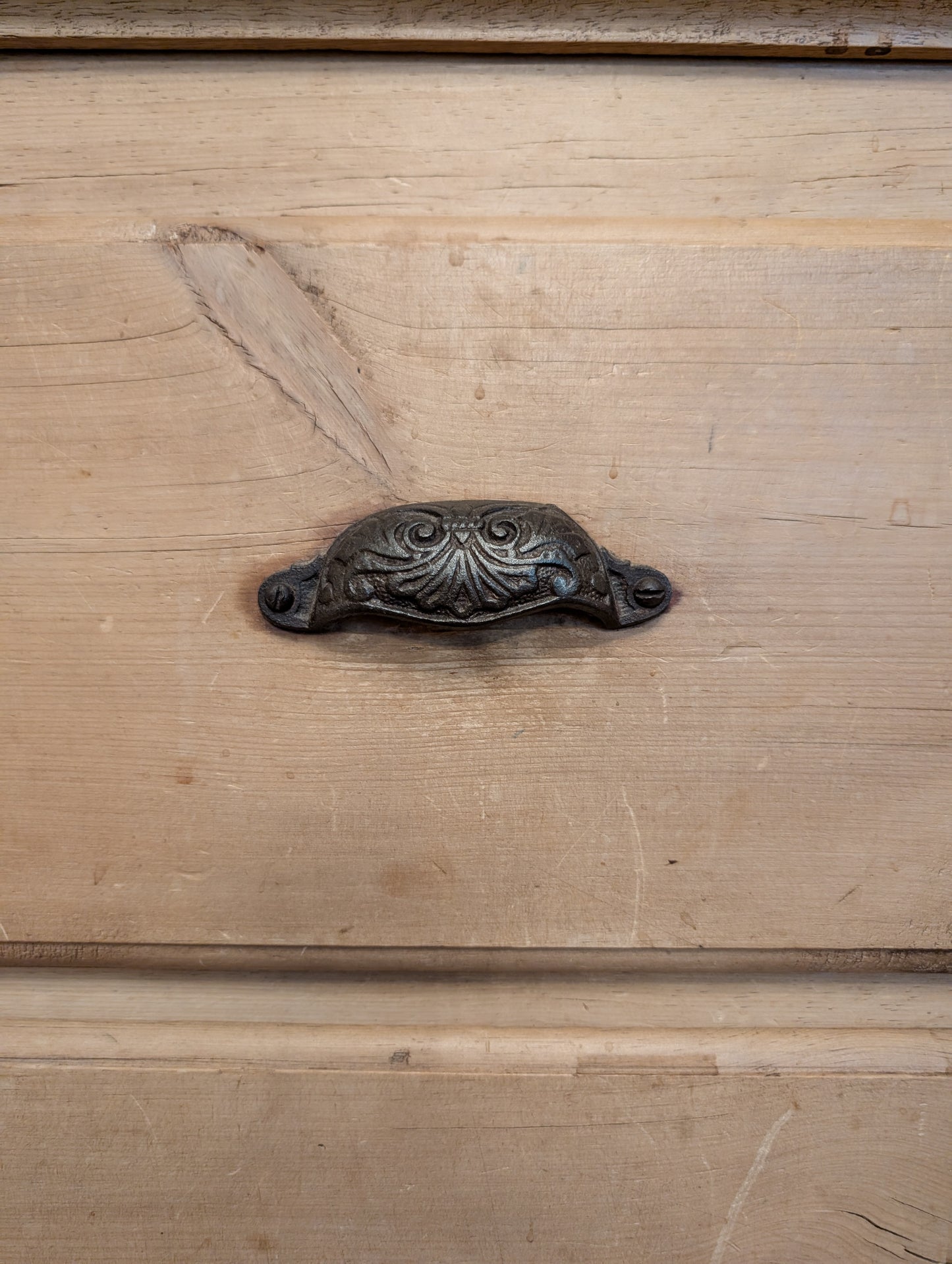Bank of 6 Drawers