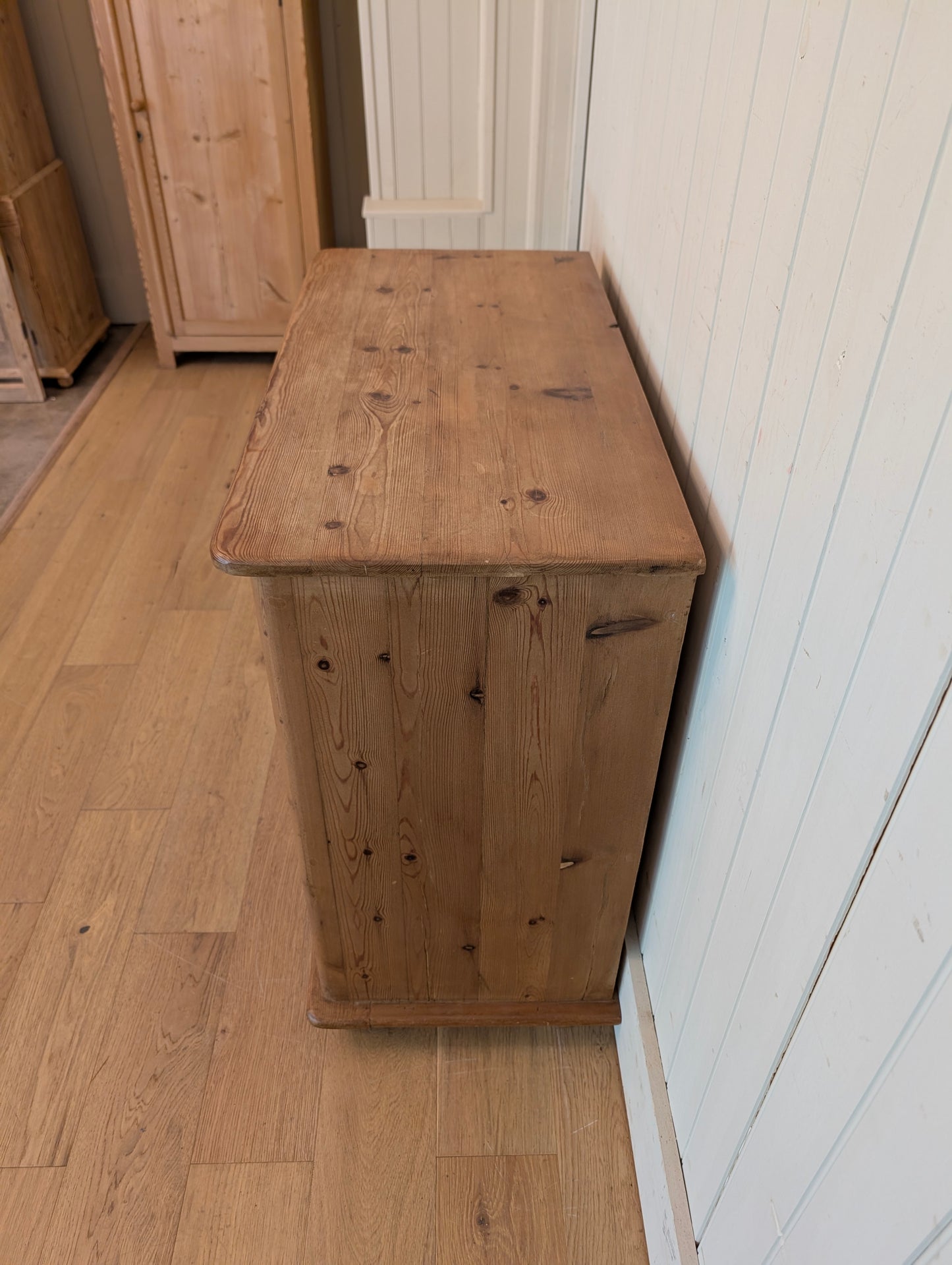 Petite 2 Over 3 Chest of Drawers
