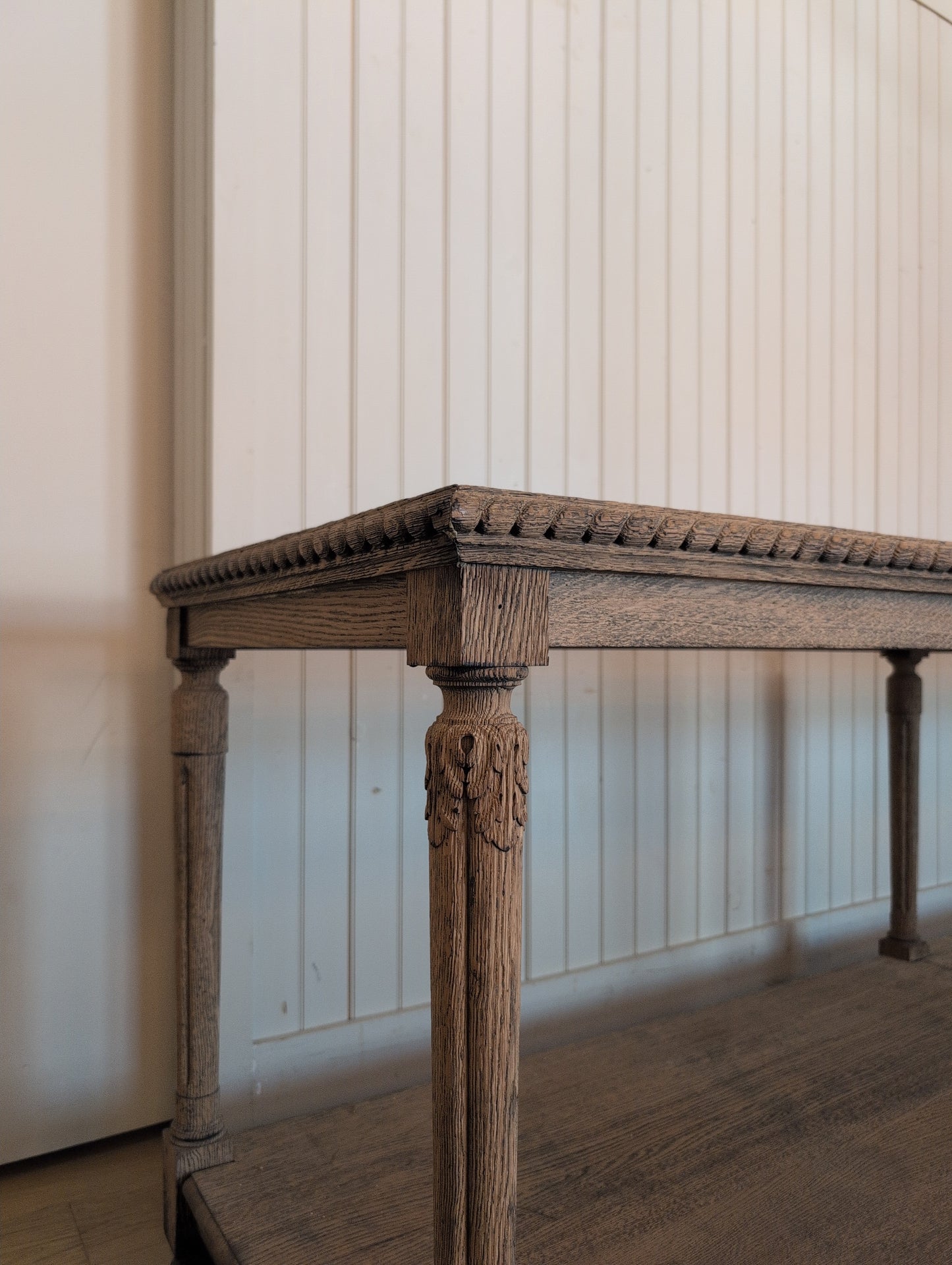 Scrubbed Oak Belgian Drapers Table 1