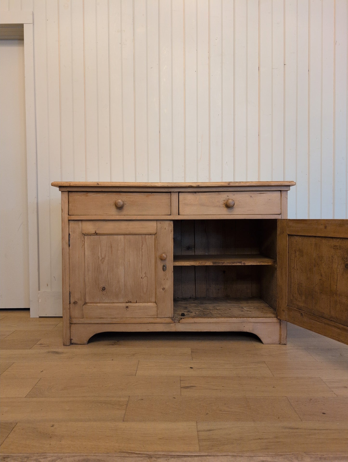 English Pine 2 Over 2 Cupboard