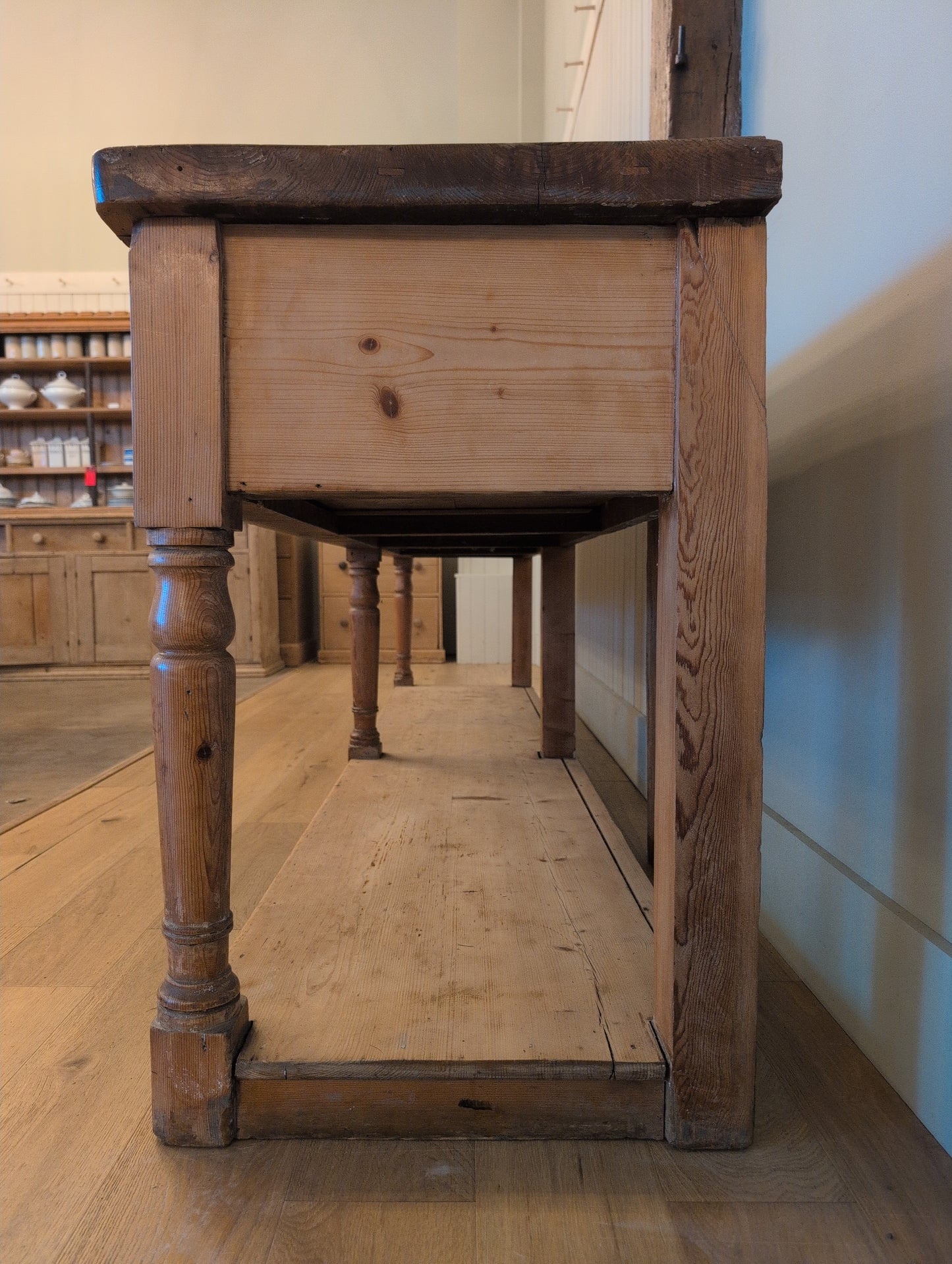 English Pine Potboard Base