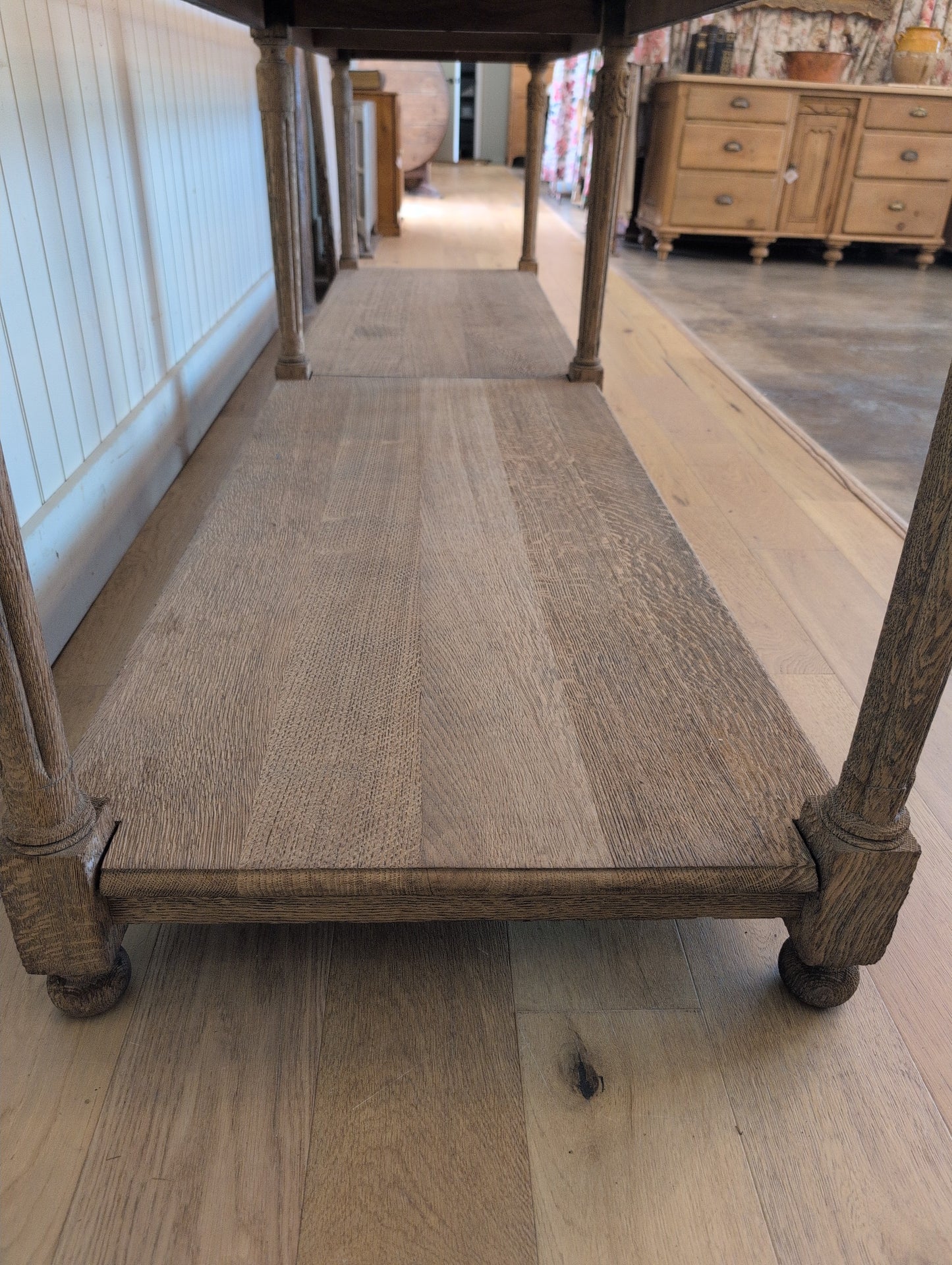 Scrubbed Oak Belgian Drapers Table 2