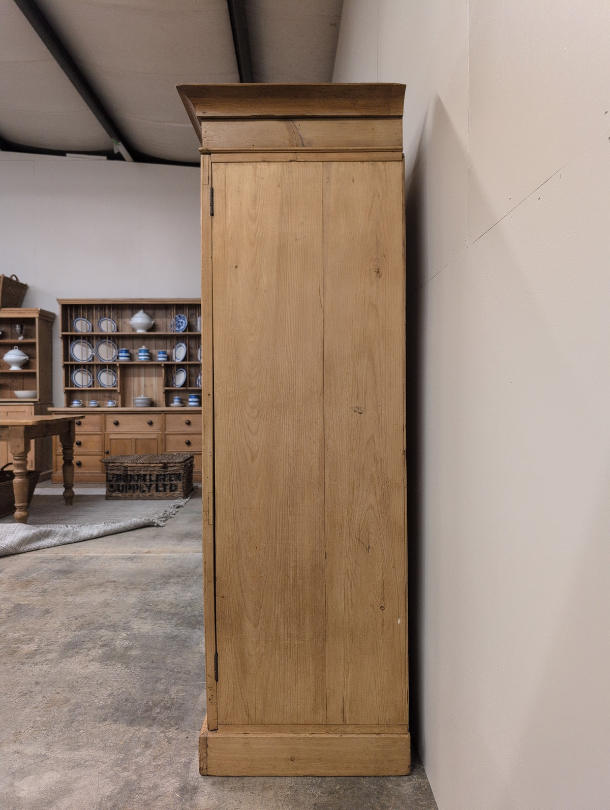 Single Door Hall Cupboard