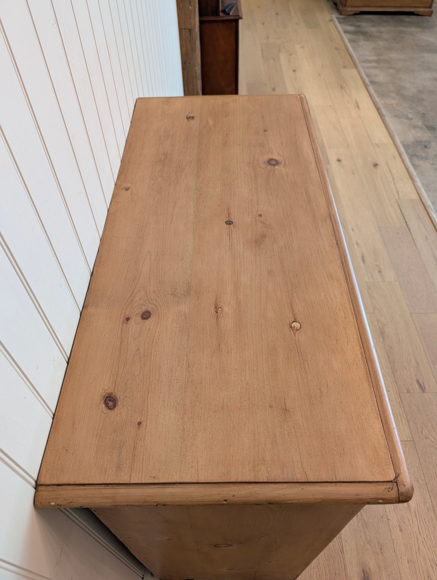 Honey Pine 2 Over 3 Chest