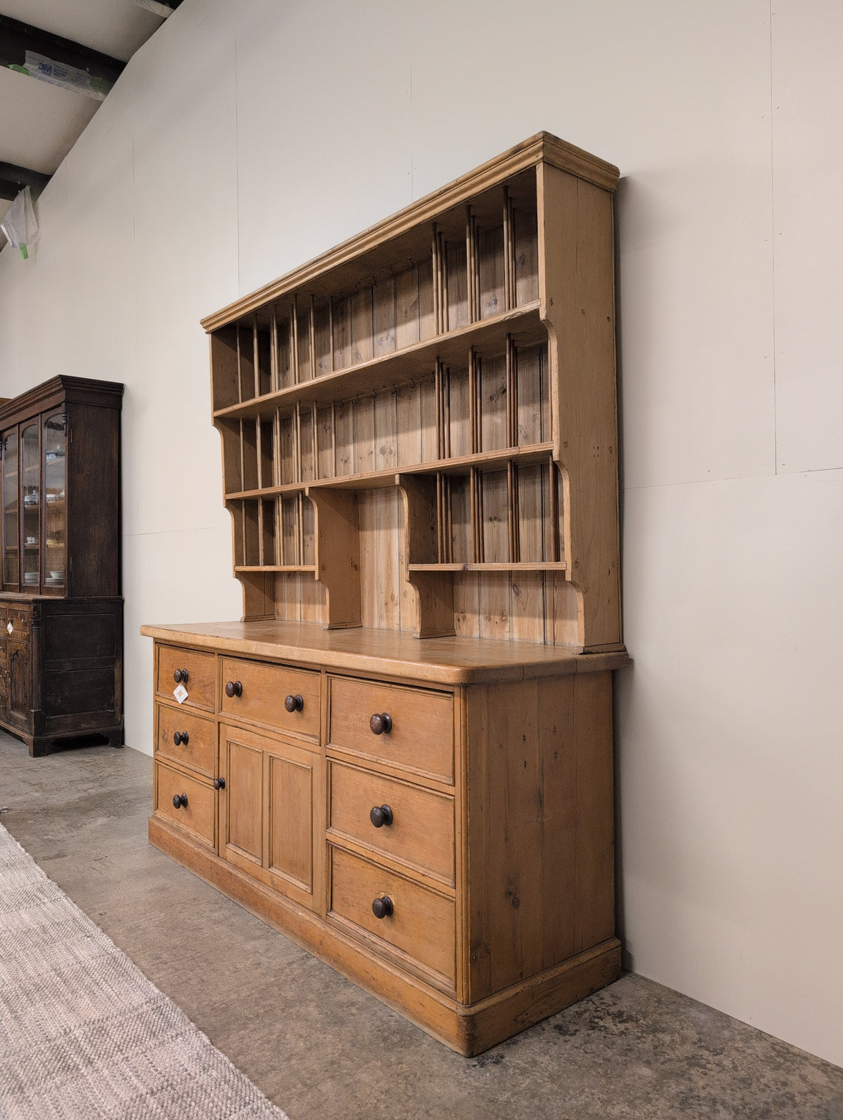 Traditional Country House Dresser