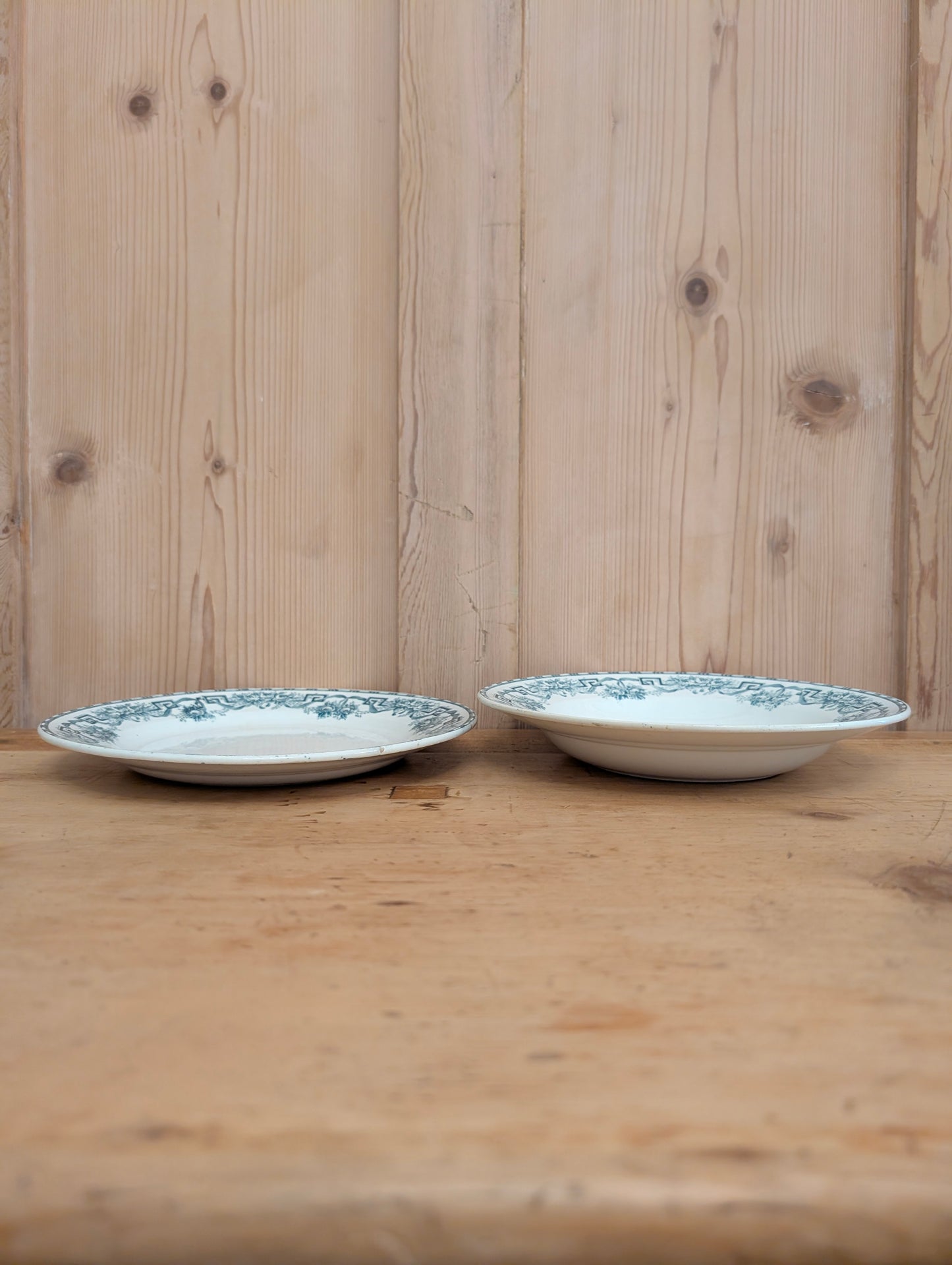 Athenes Green Transferware Plate