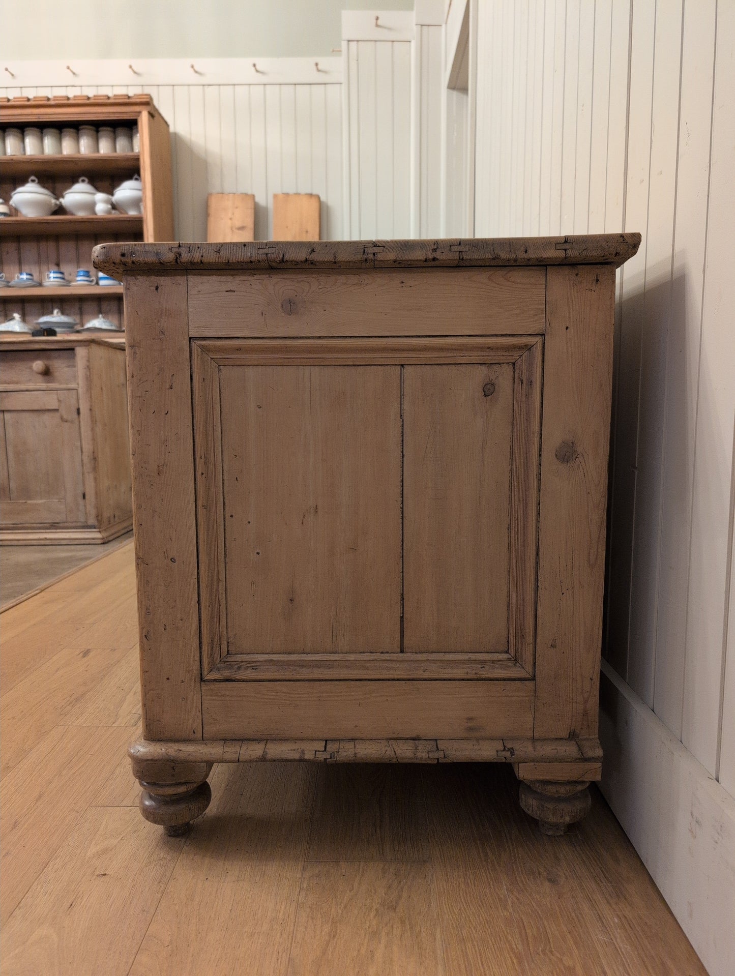 English Pine Bank of 9 Drawers