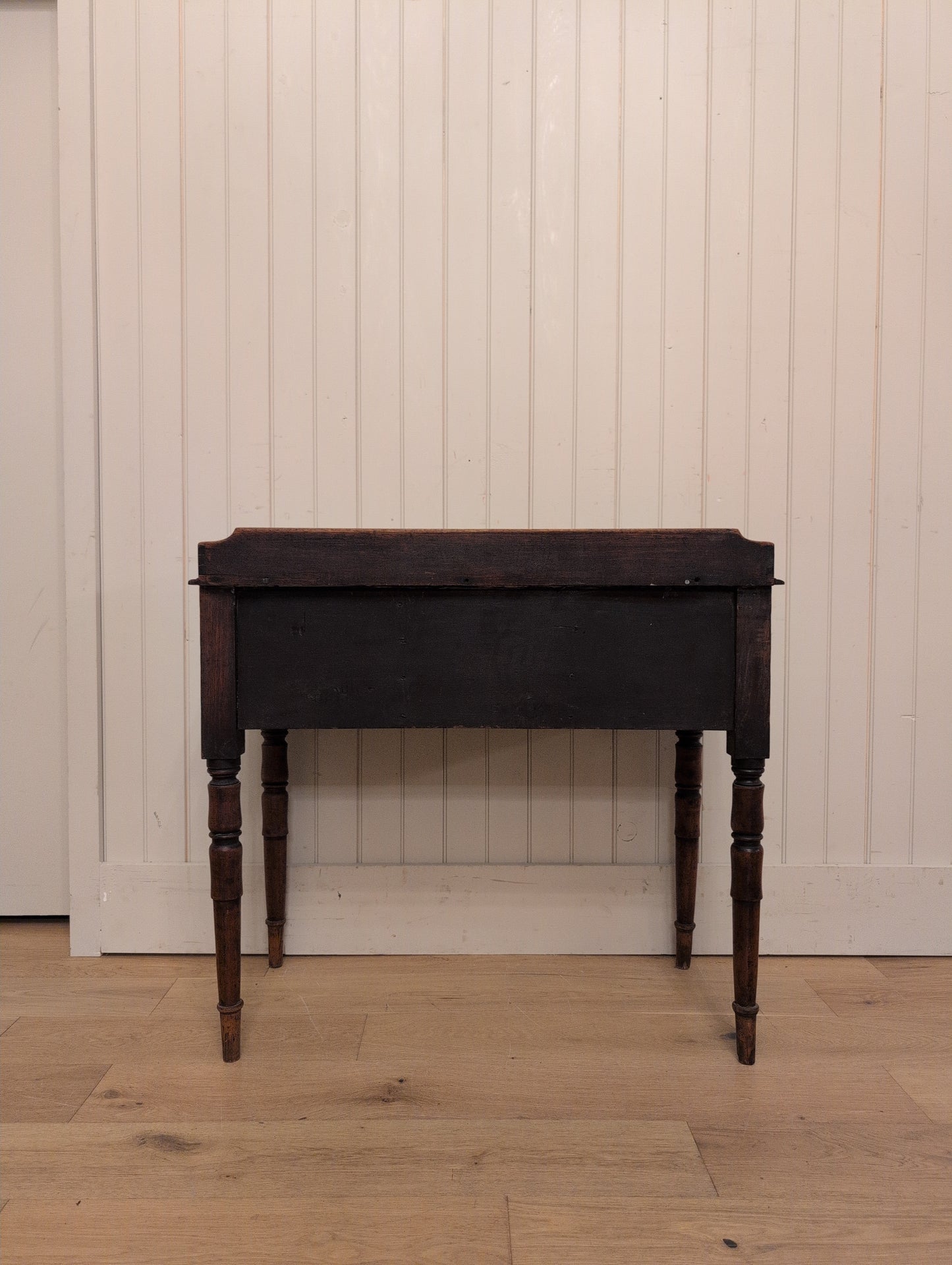 Mahogany Vanity Table