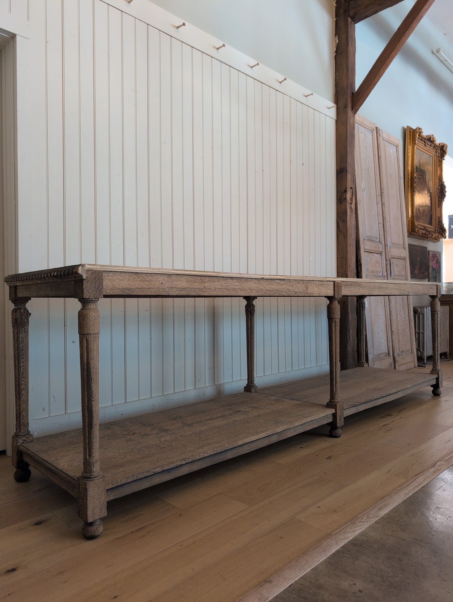 Scrubbed Oak Belgian Drapers Table 1
