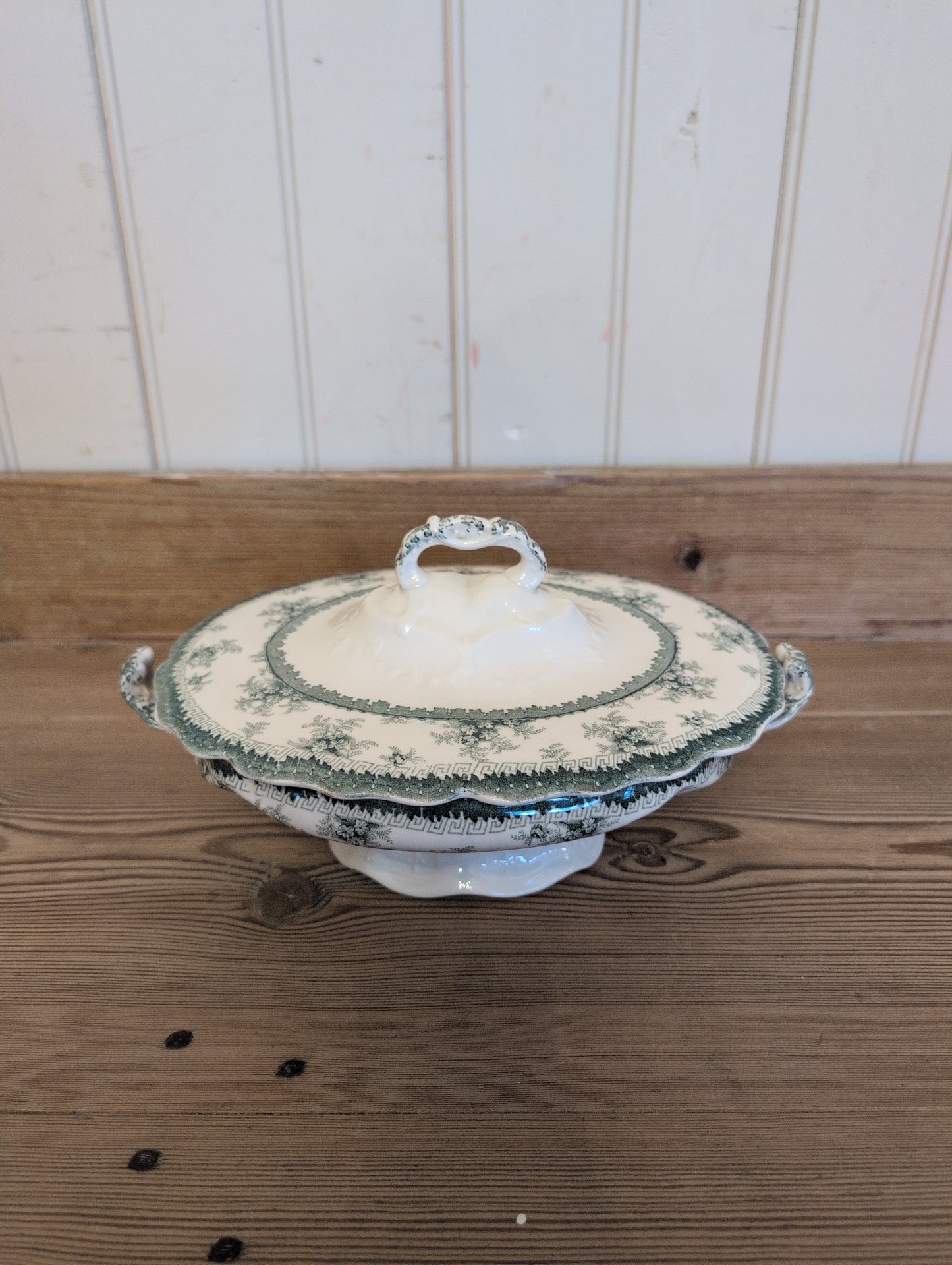 Maddock&Sons "Hamilton" Lg. Tureen