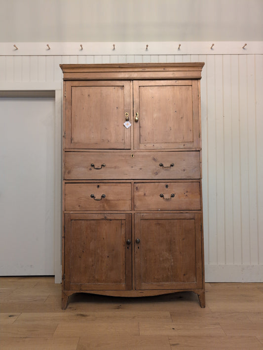 Georgian Pine Linen Press