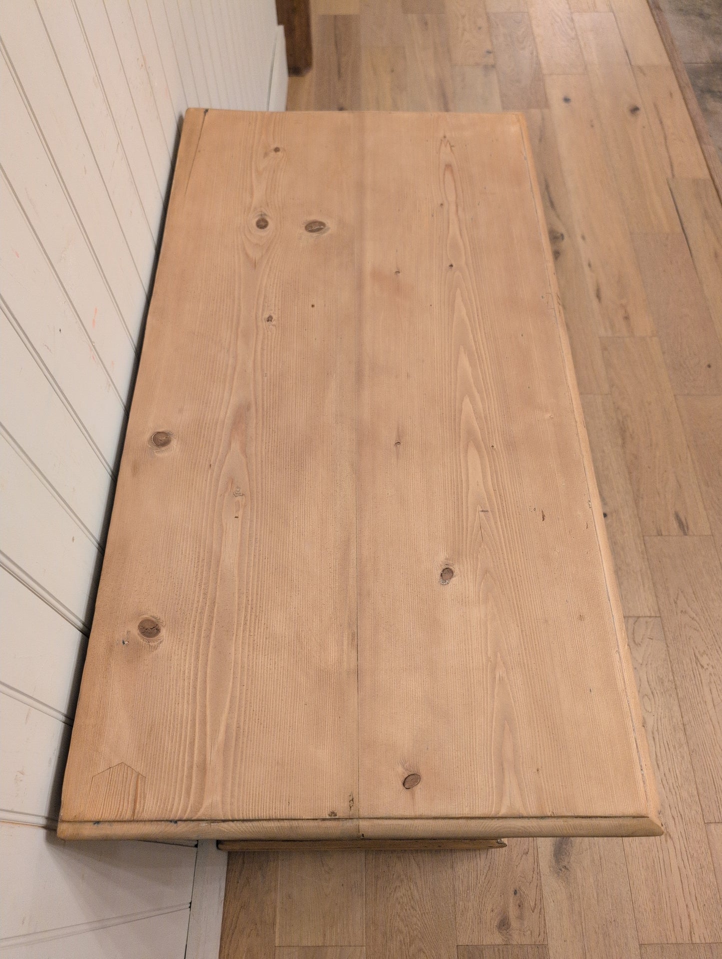 Victorian Pine 2/2 Chest - Plinth
