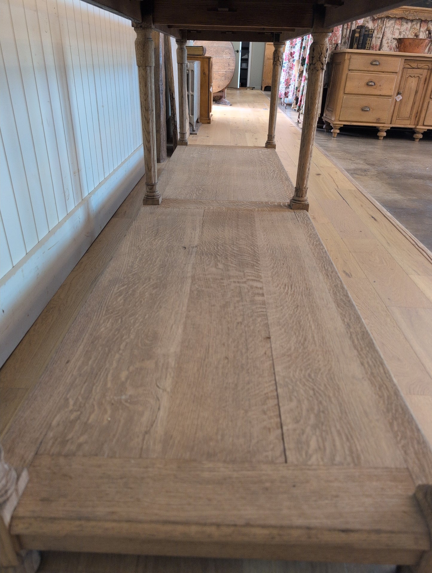 Scrubbed Oak Belgian Drapers Table 3