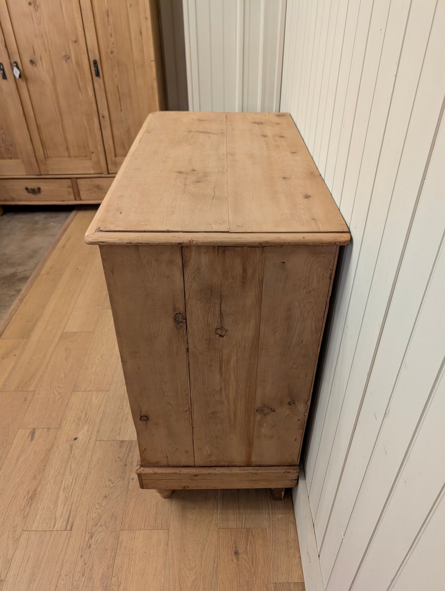 Victorian Pine 2 Over 3