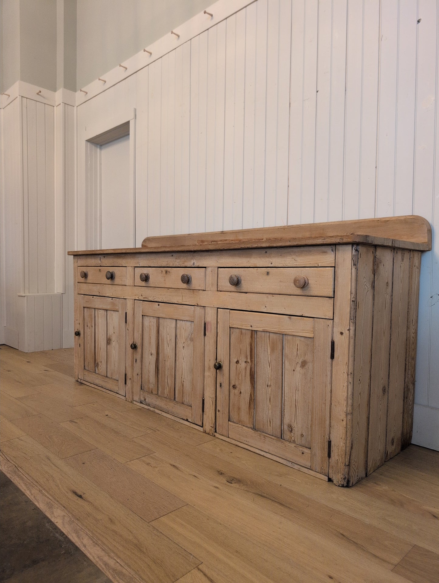 Unfitted Kitchen Pine Sideboard