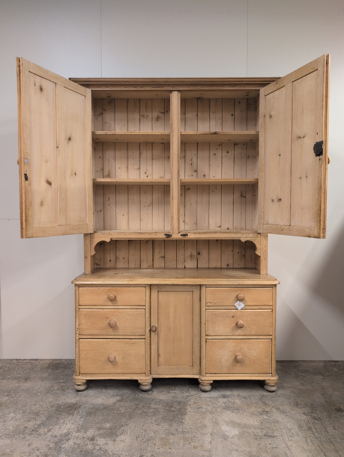 Country House Scullery Cupboard