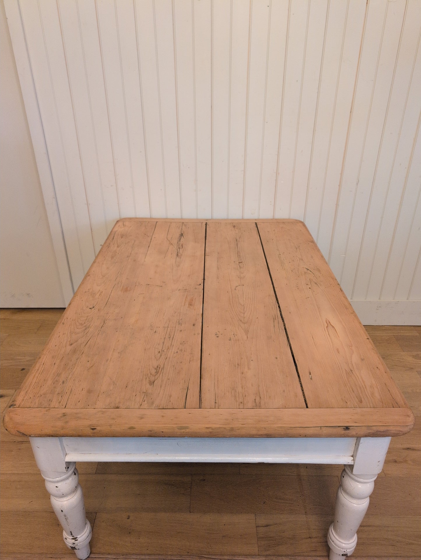 White/Pine Kitchen Table