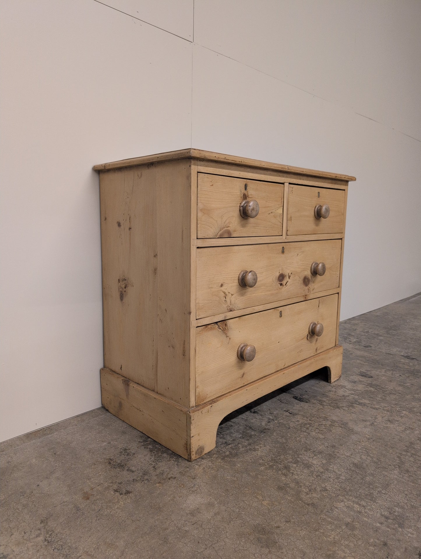 Georgian Style 2 Over 2 Chest