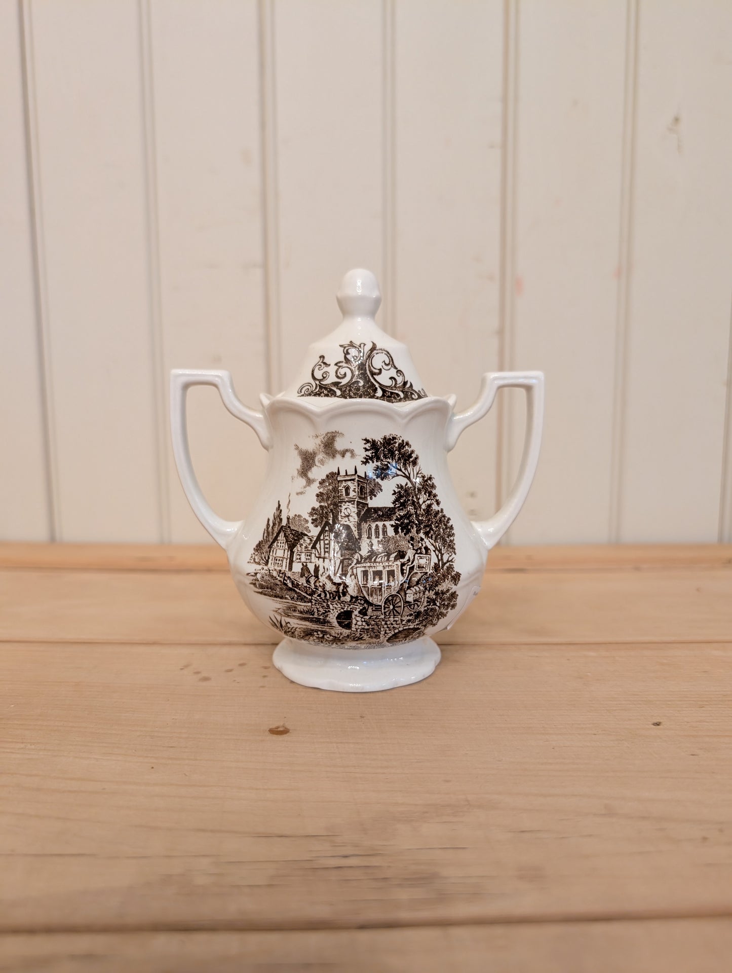 Meakin "Stratford Stage" Sugar Bowl, with Lid