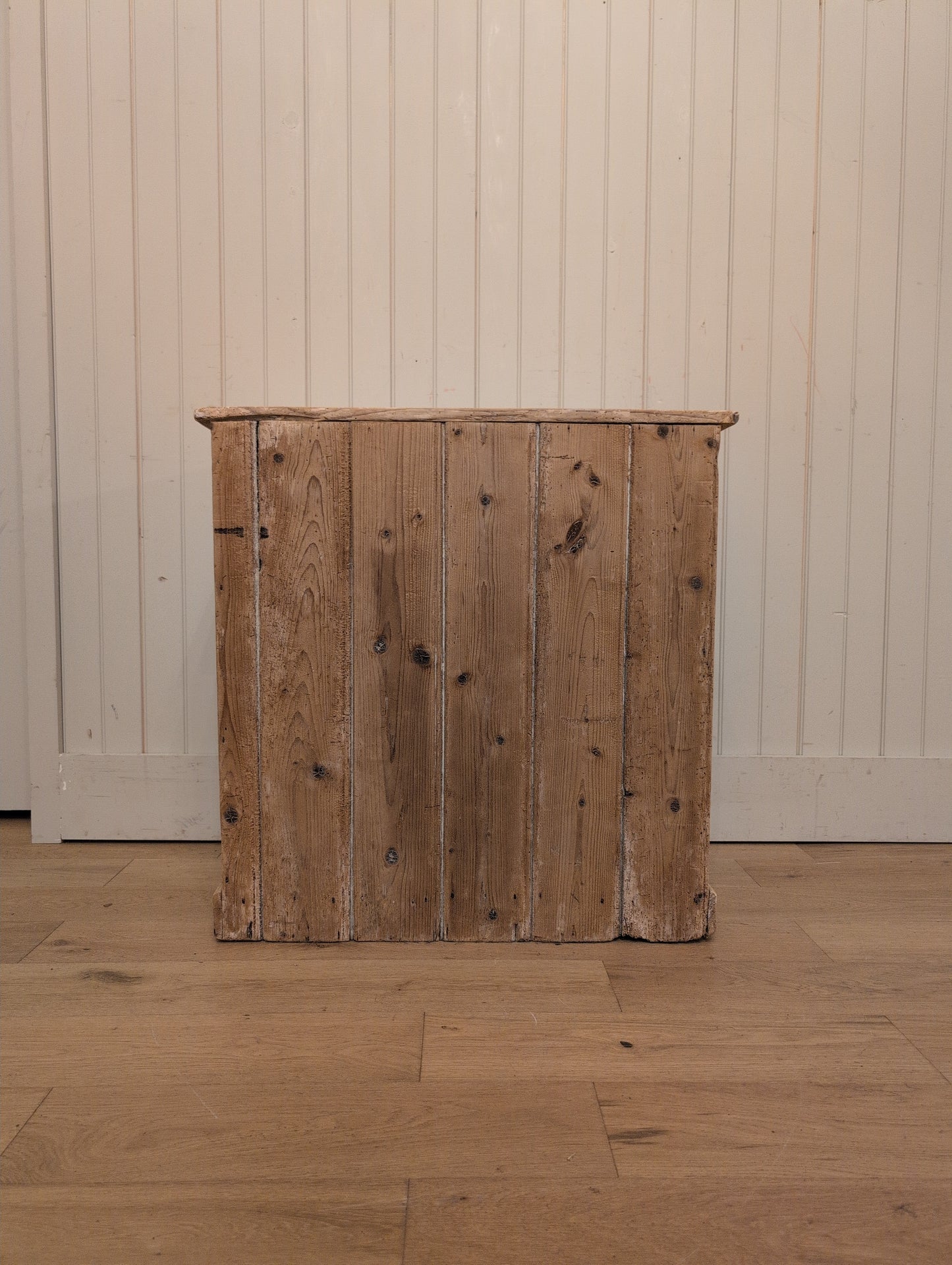 English Pine 2 Drawer Chest