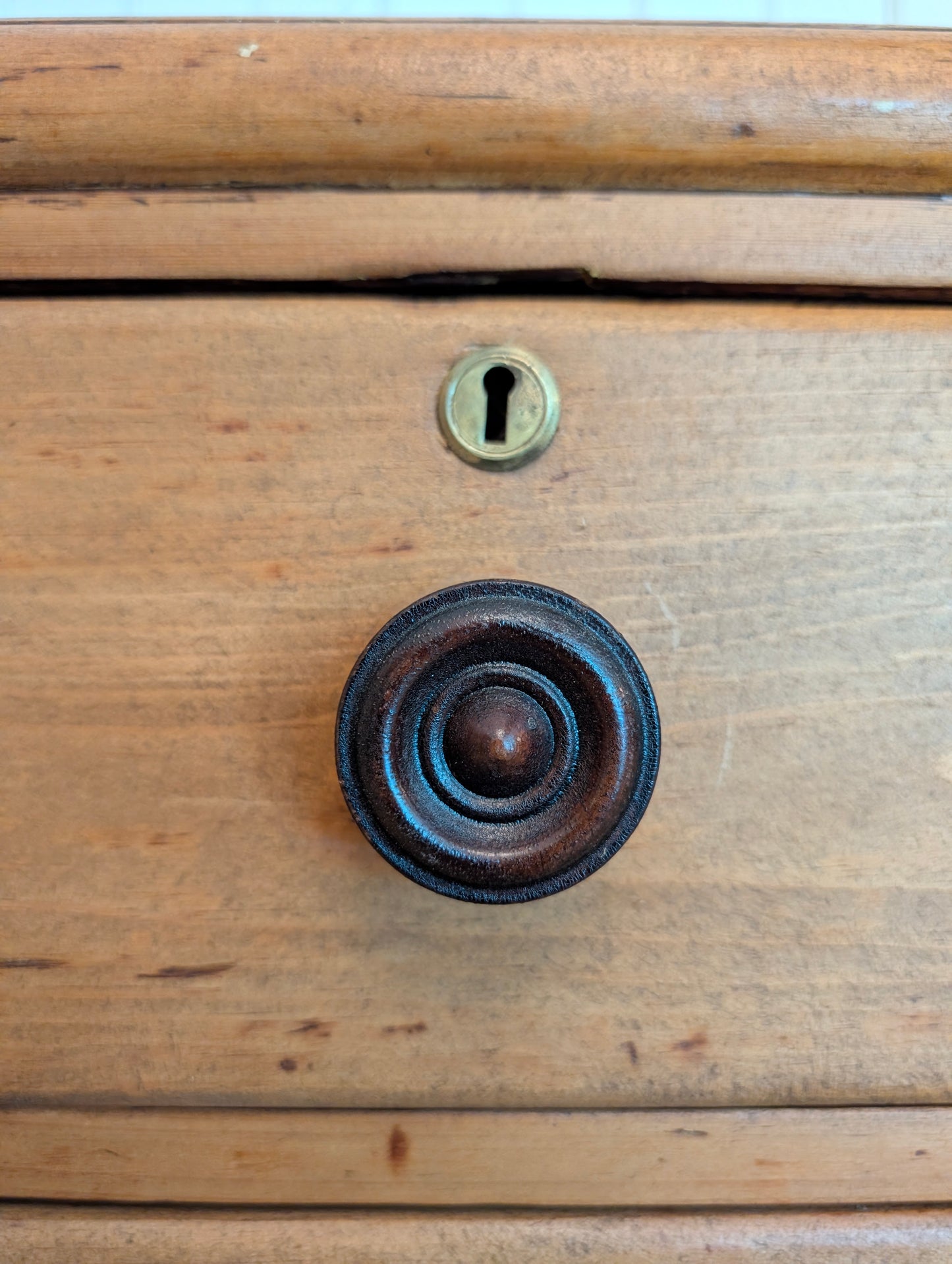 2 Over 2 Pine Chest - Dark Knob