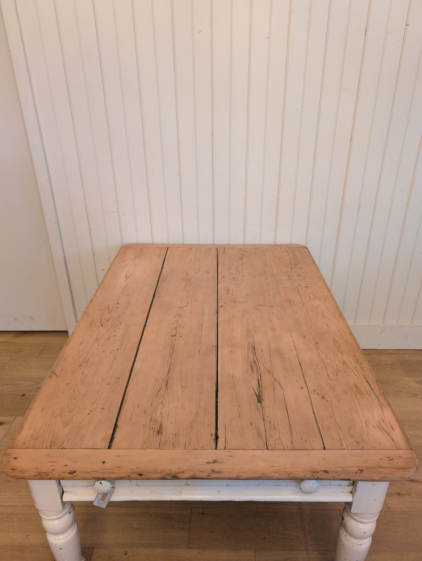 White/Pine Kitchen Table